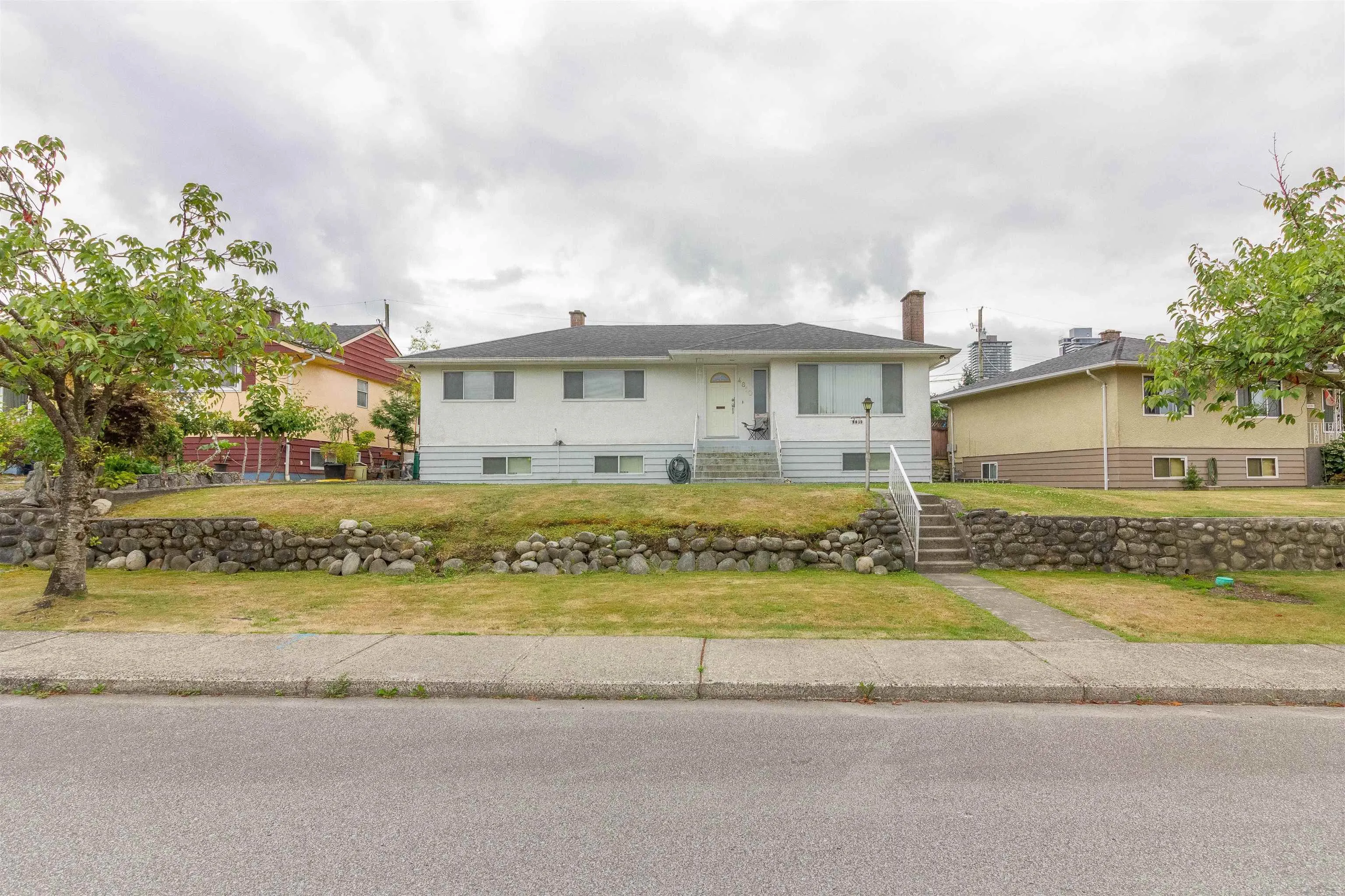 4810 Fairlawn Drive