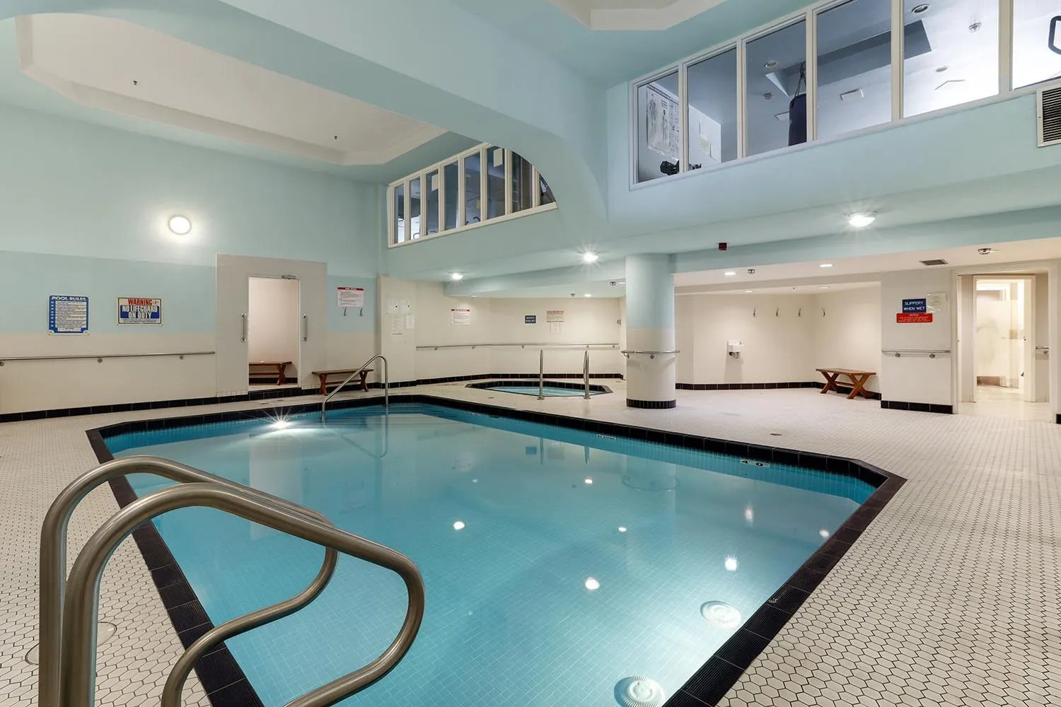 806 1245 Quayside Drive