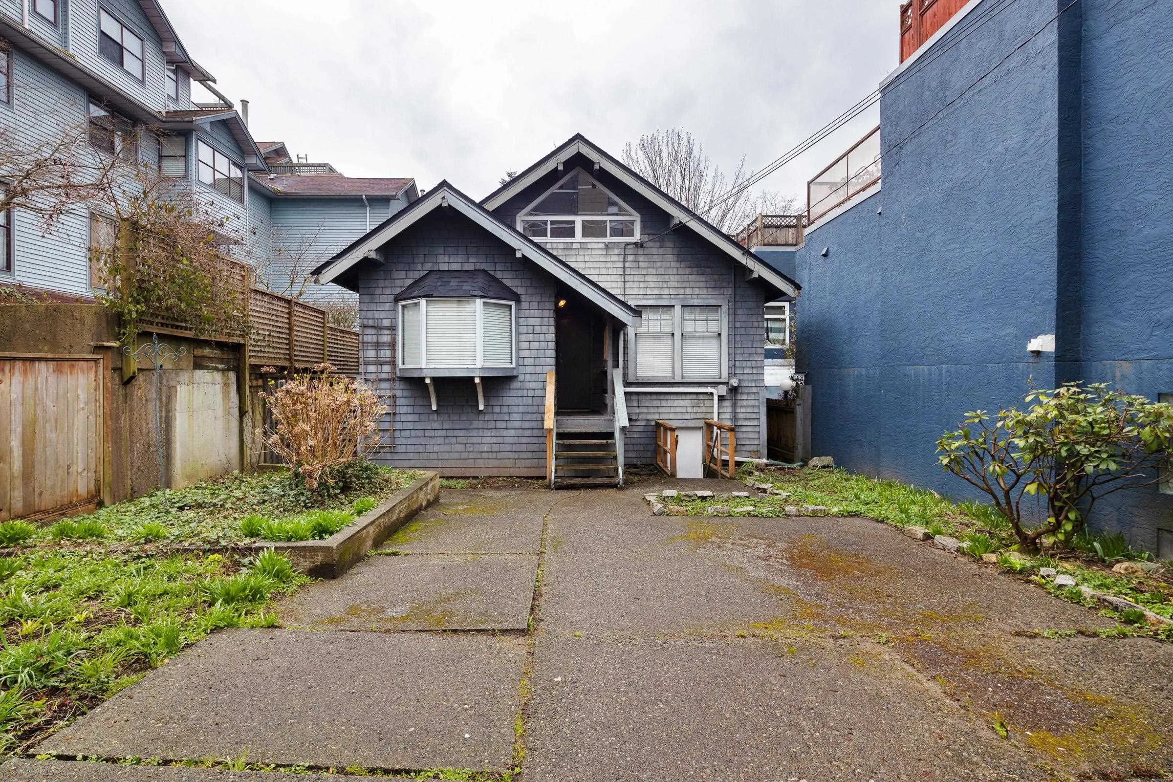 1511 Barclay Street