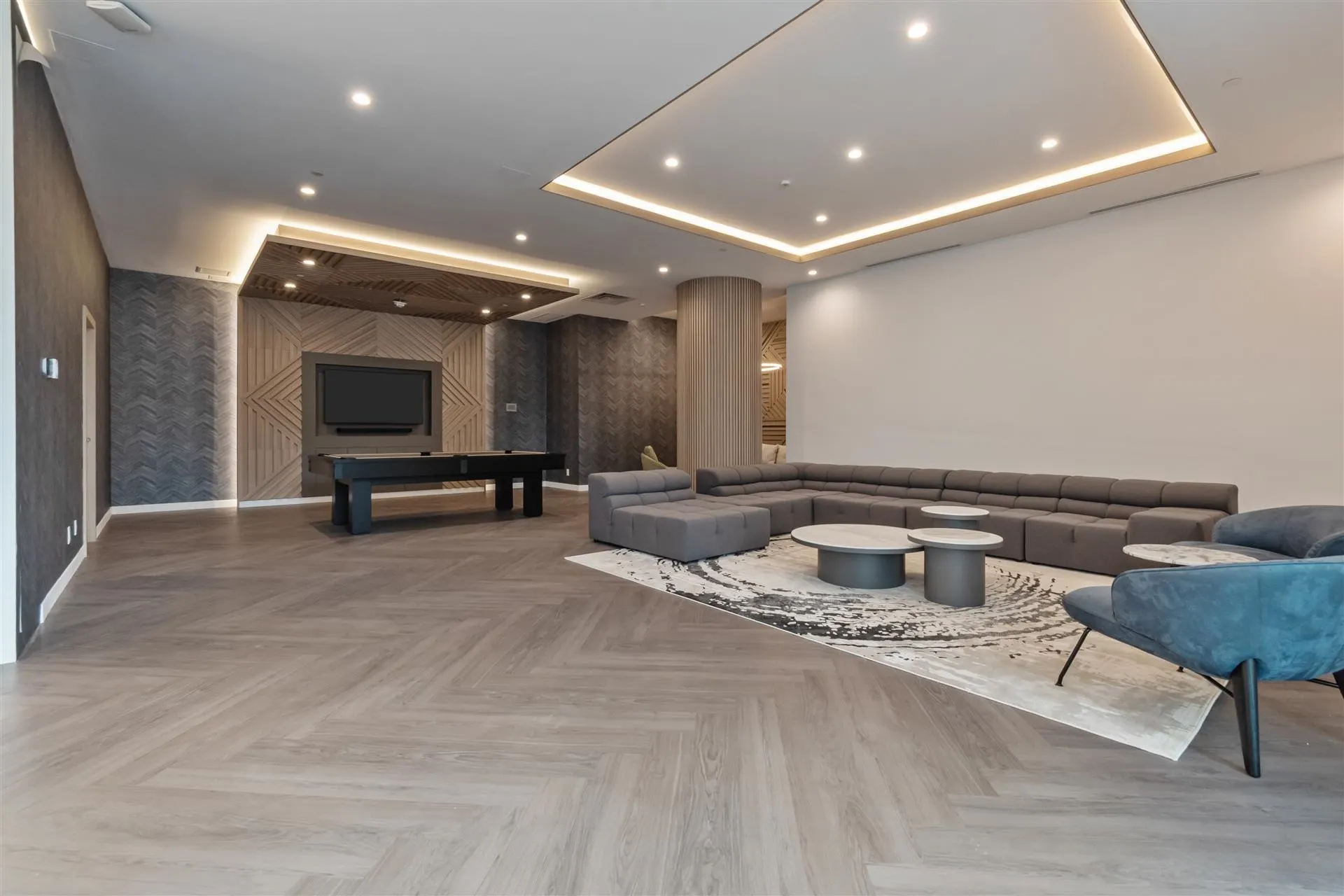 3607 13768 100 Avenue