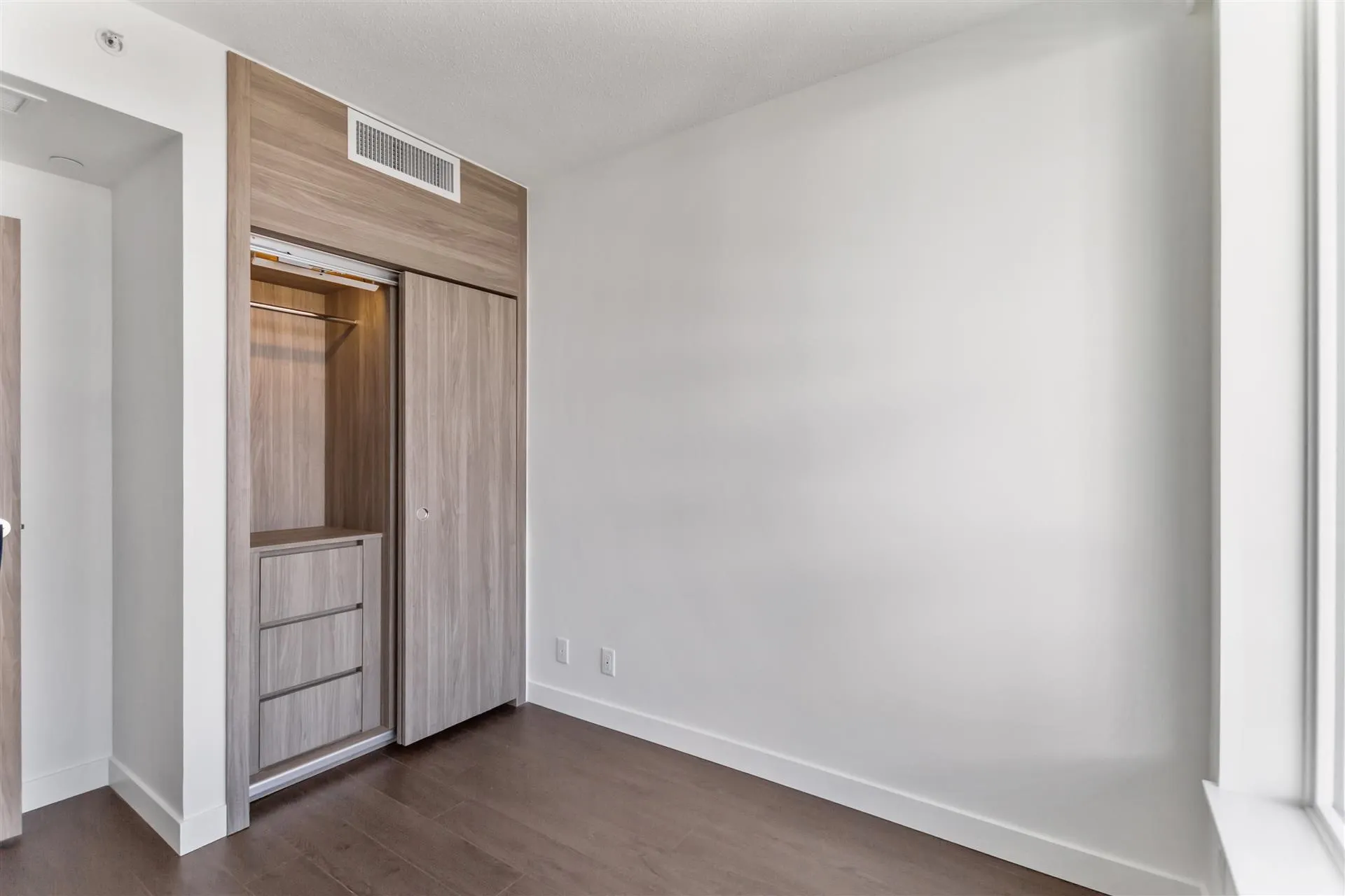 3607 13768 100 Avenue