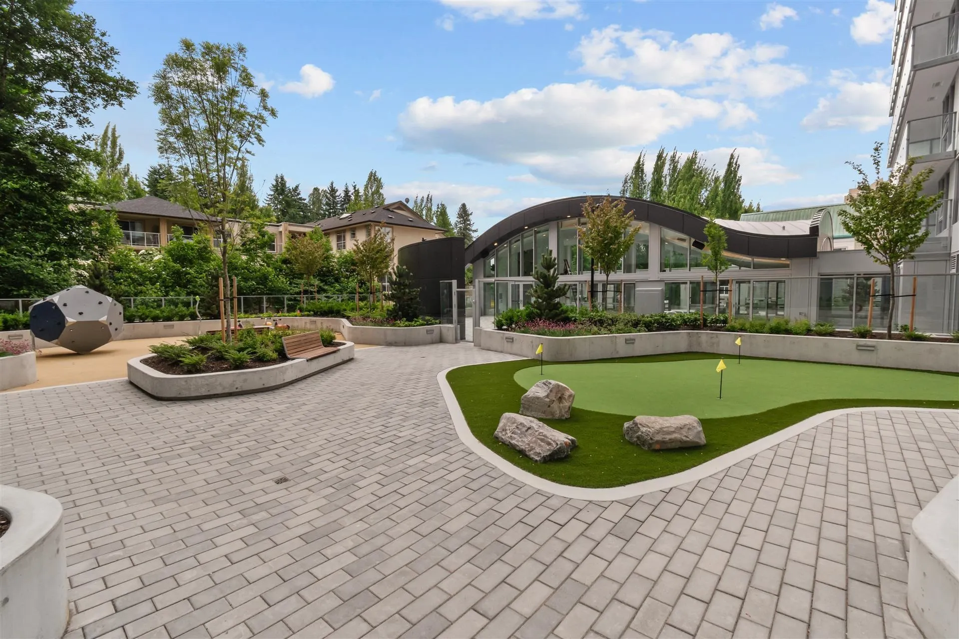 3607 13768 100 Avenue