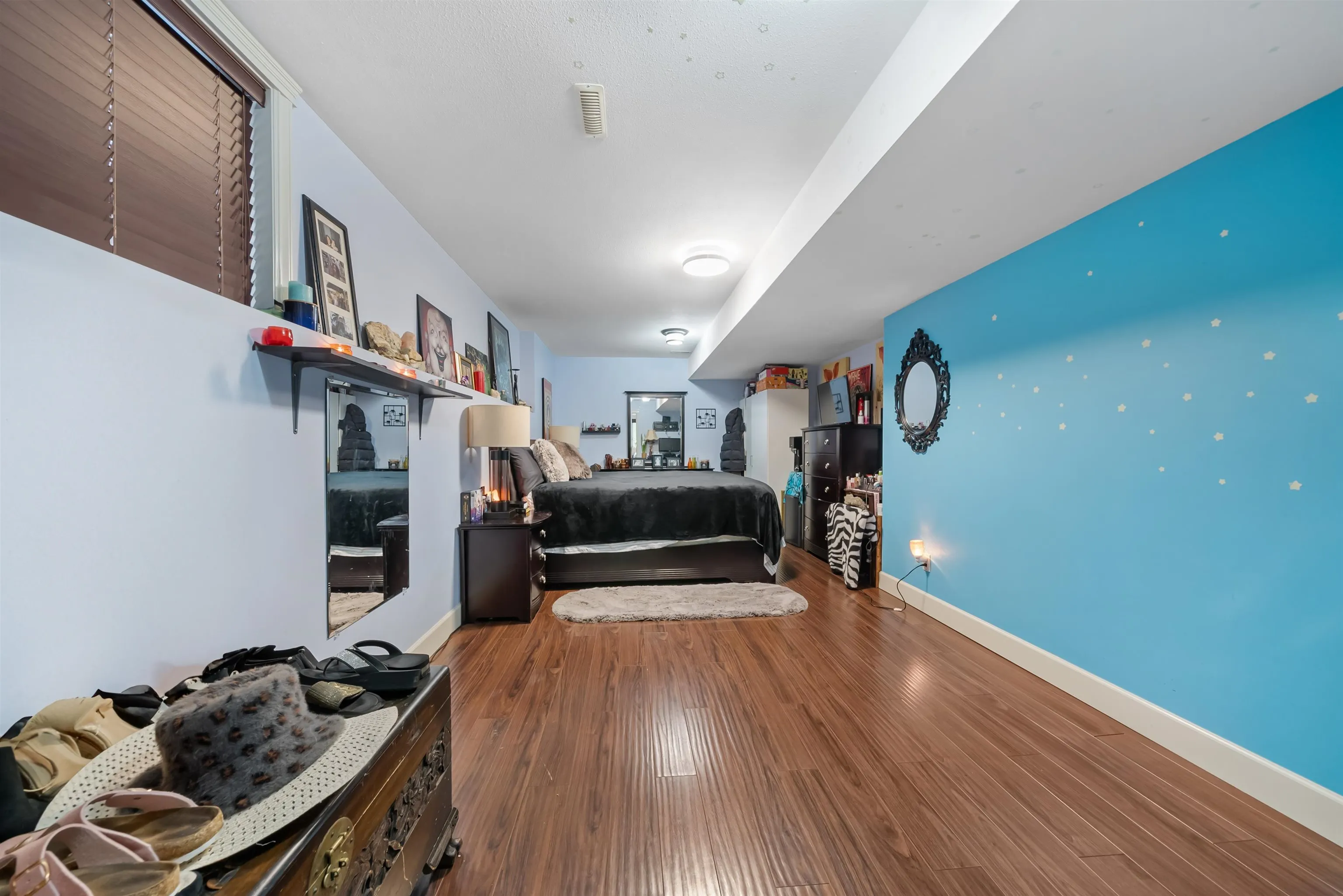 10410 Slatford Street