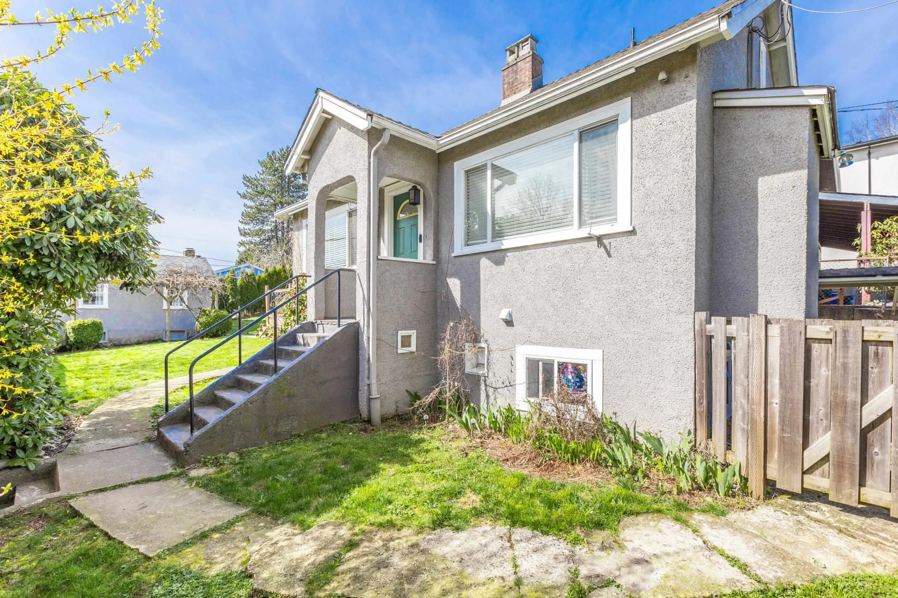33479 5 Avenue