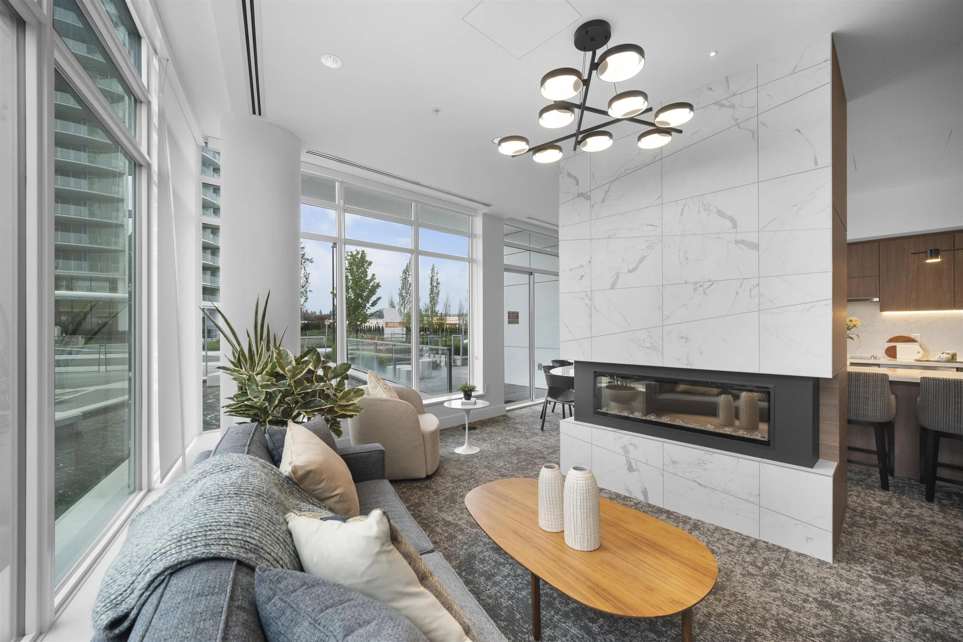 2107 7769 Park Crescent
