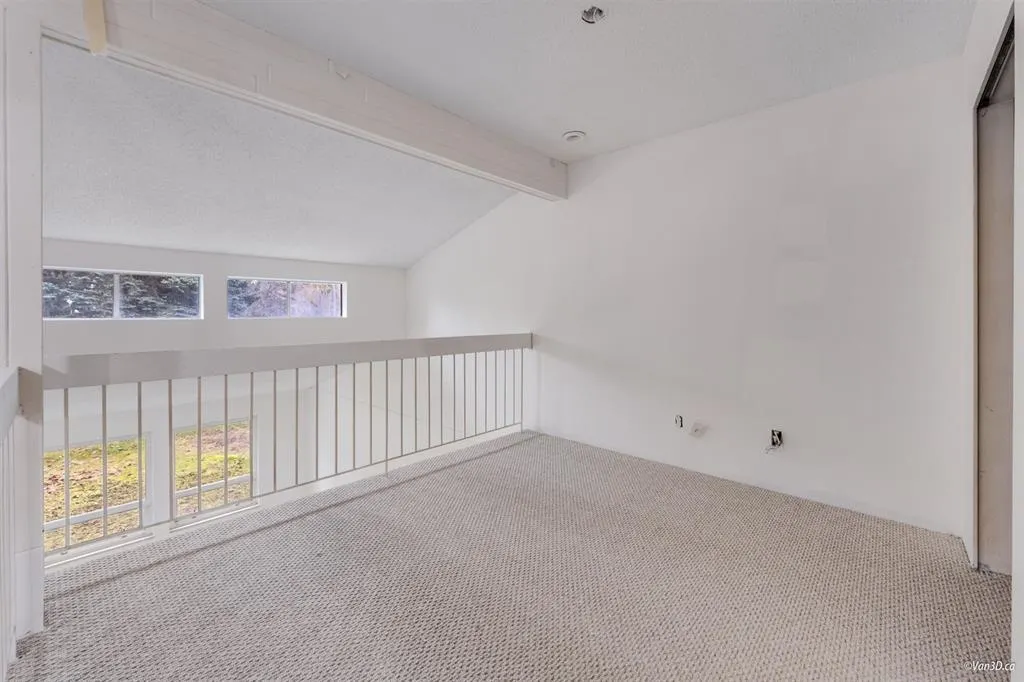 1047 Cornwall Drive