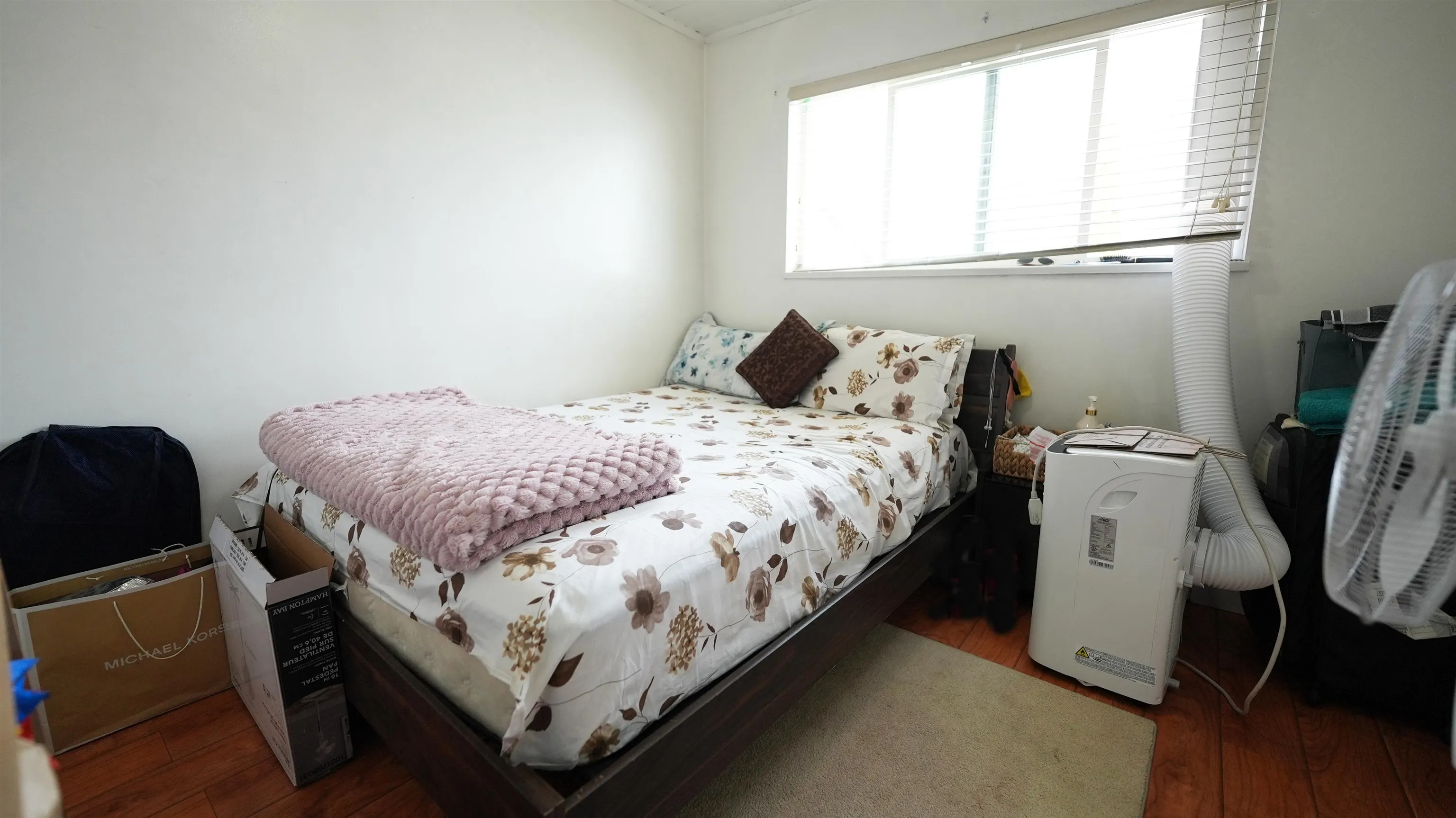 13902 Laurel Drive