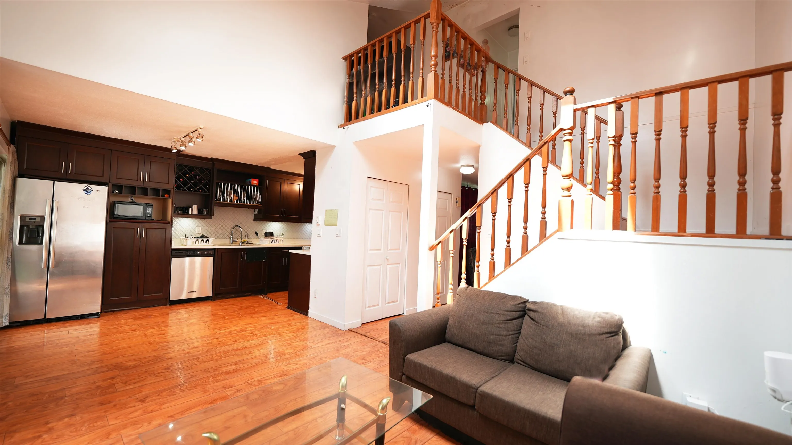 13902 Laurel Drive