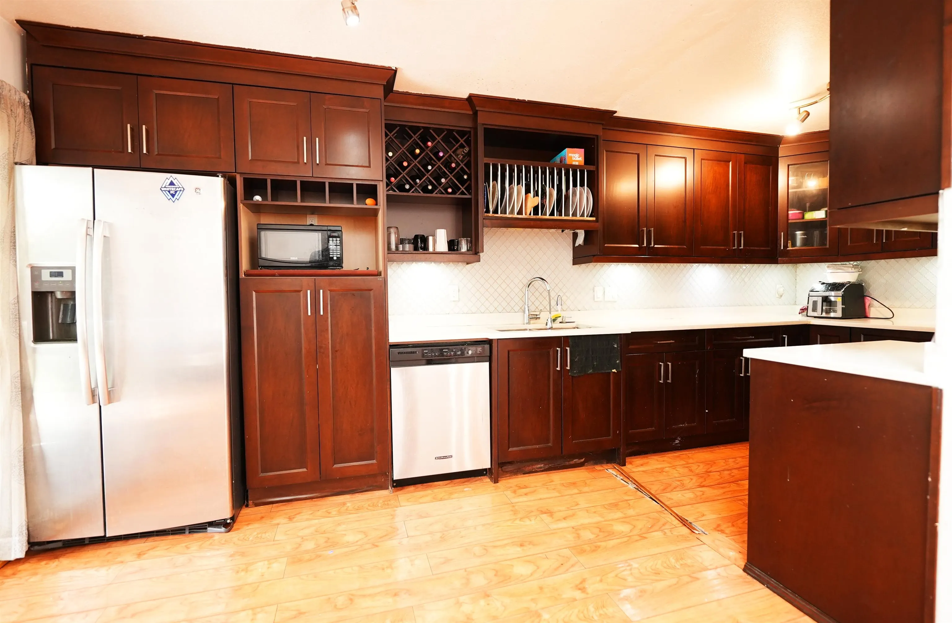 13902 Laurel Drive