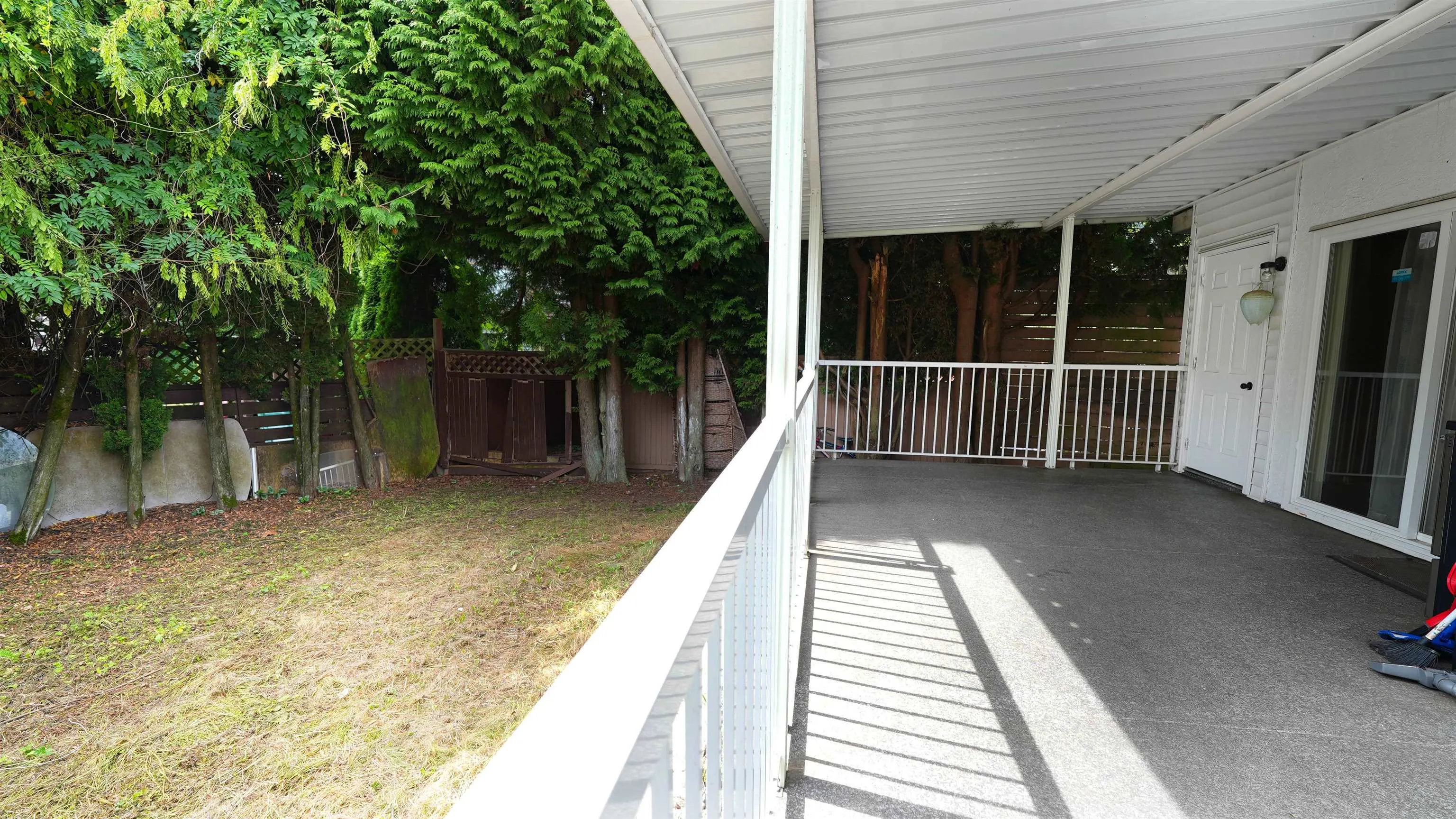 13902 Laurel Drive