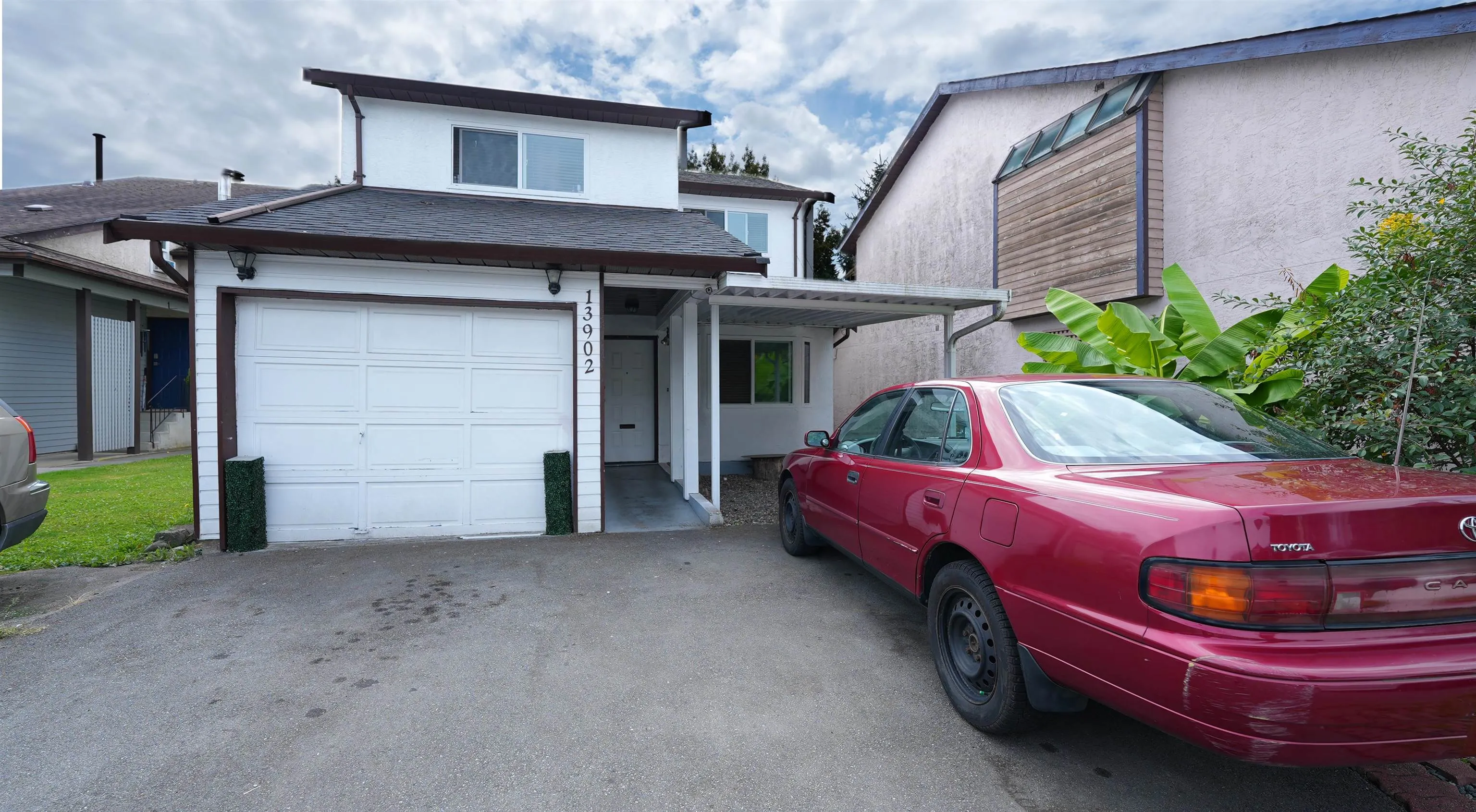 13902 Laurel Drive