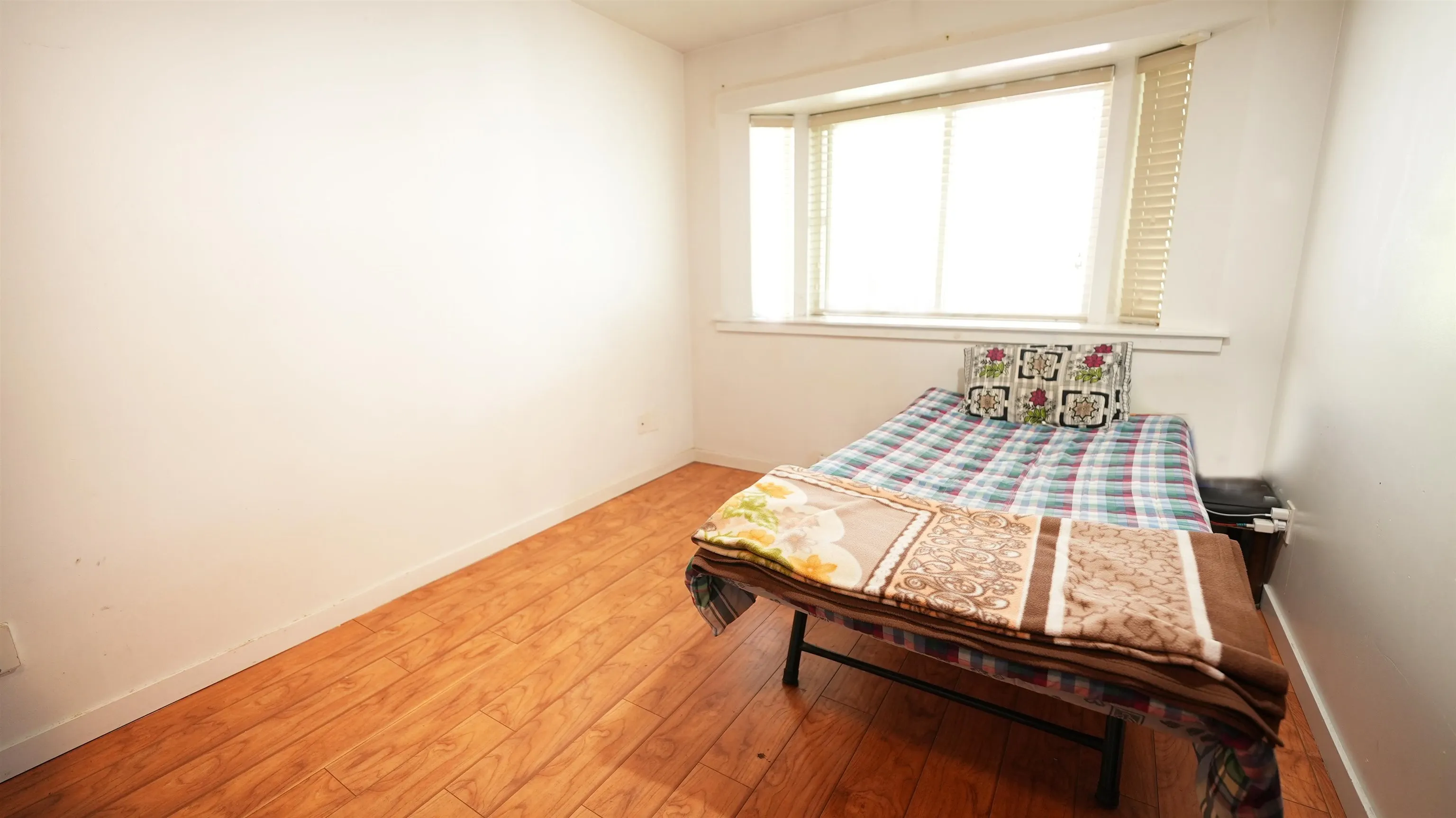 13902 Laurel Drive