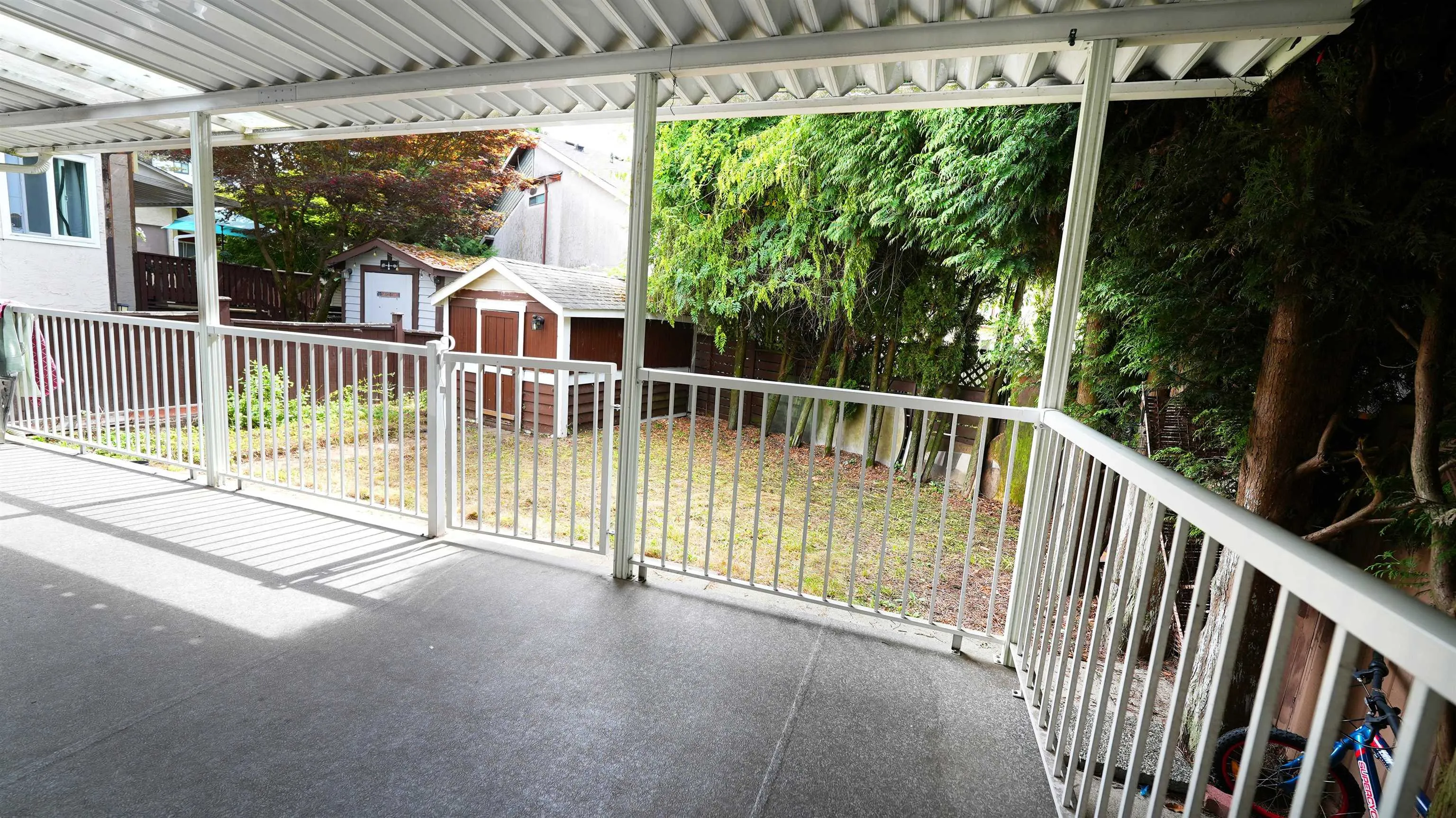 13902 Laurel Drive