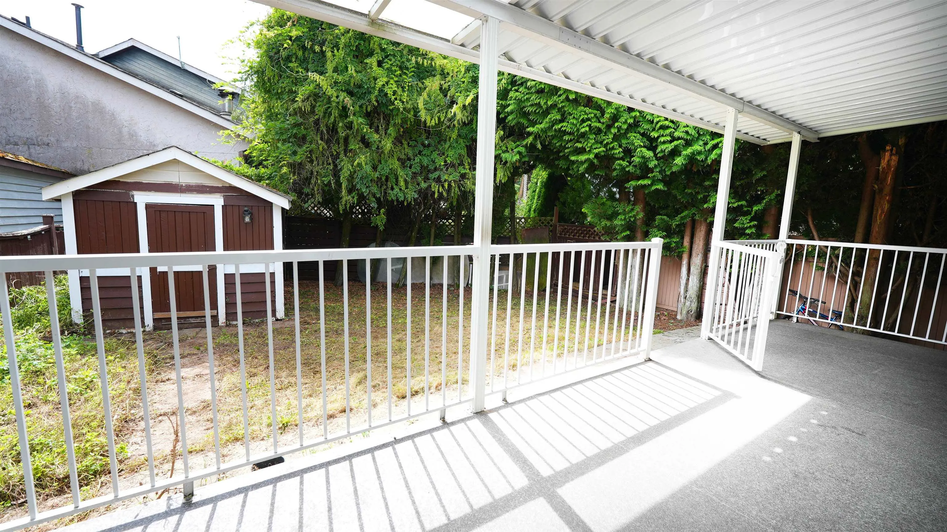 13902 Laurel Drive