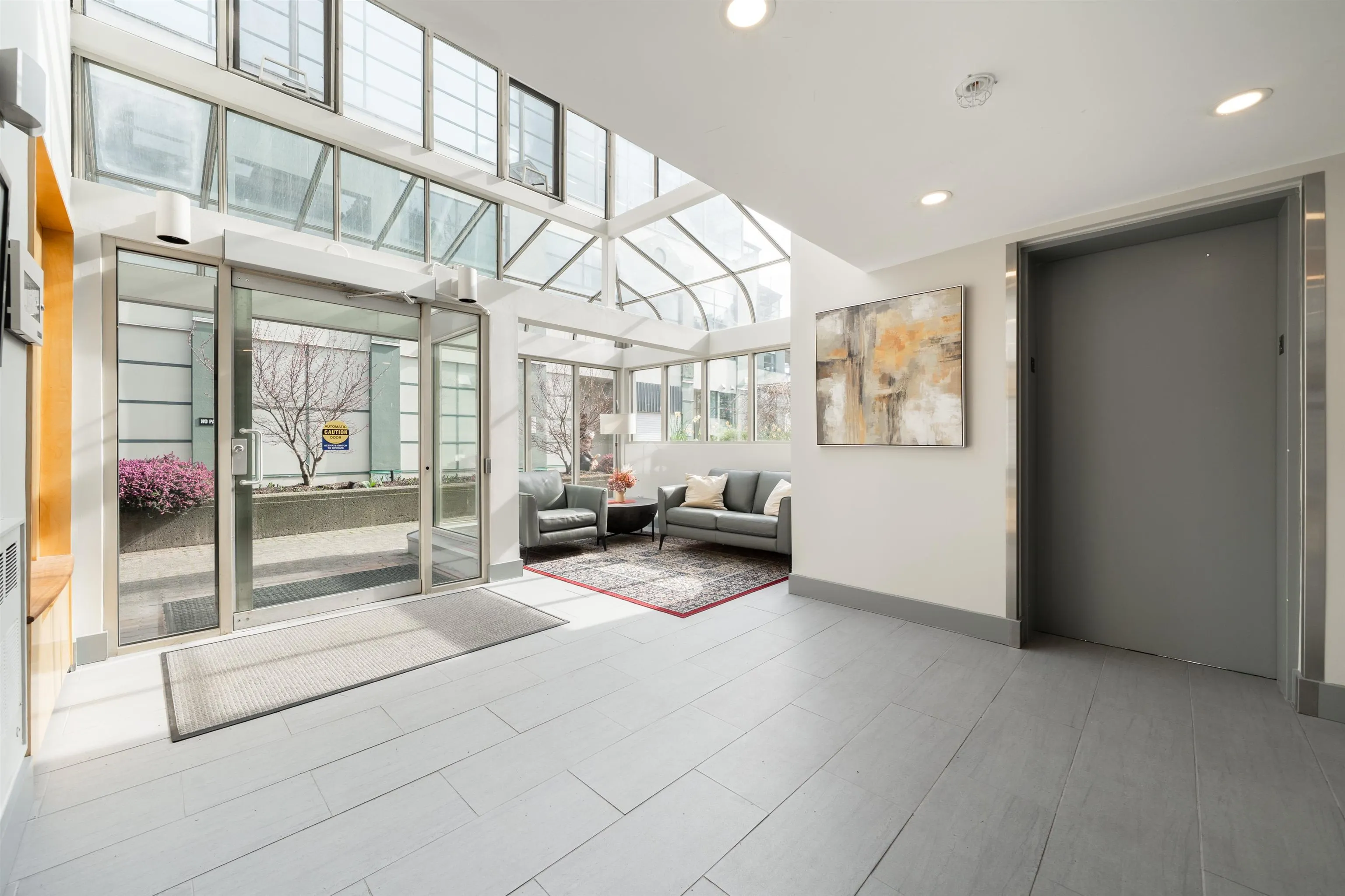 108 1502 Island Park Walk