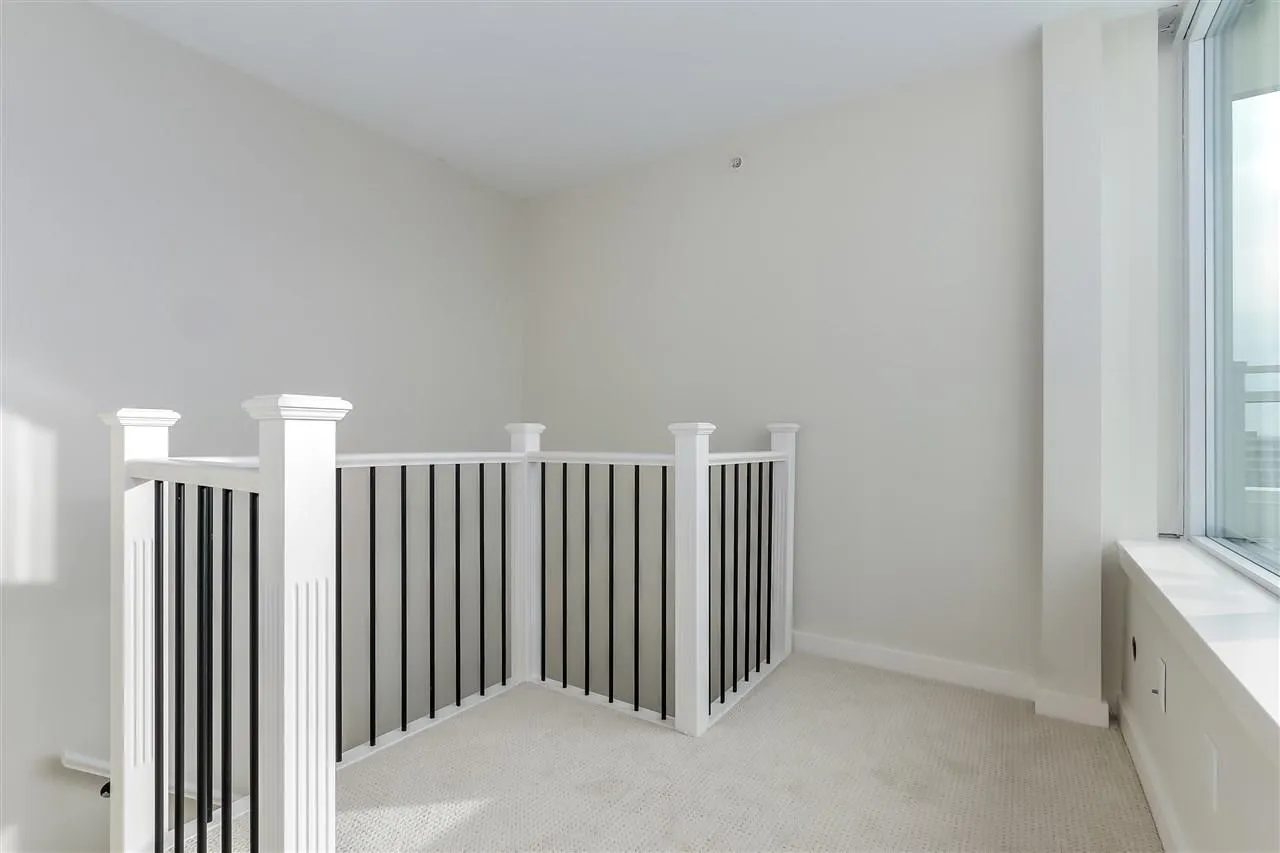 1707 8688 Hazelbridge Way