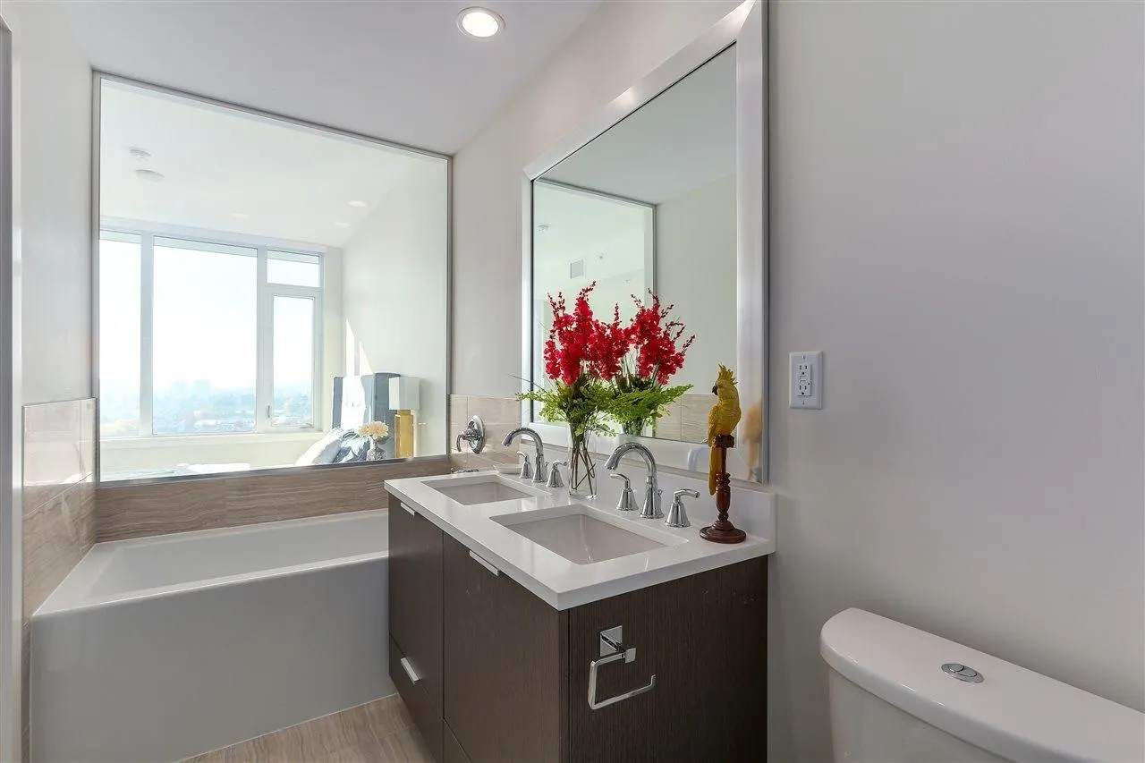 1707 8688 Hazelbridge Way