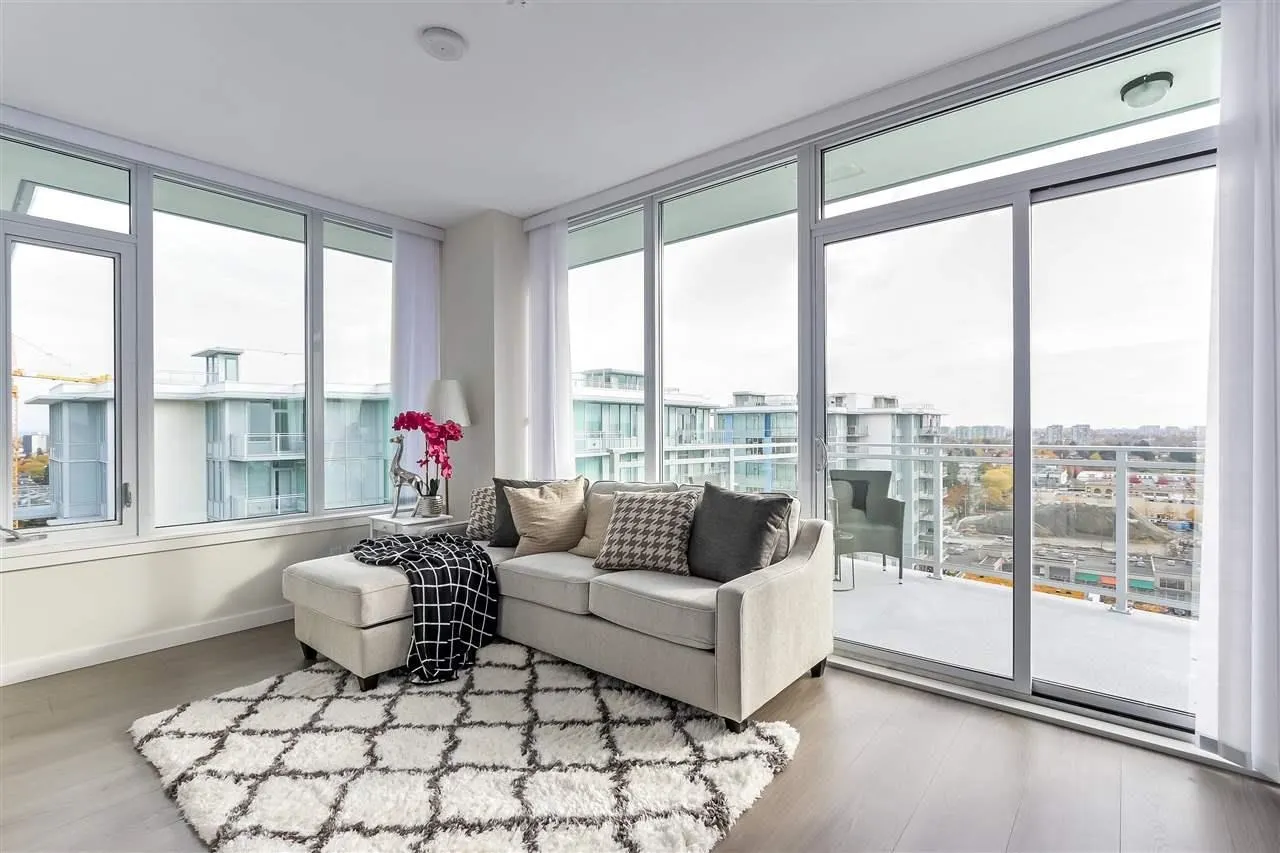 1707 8688 Hazelbridge Way