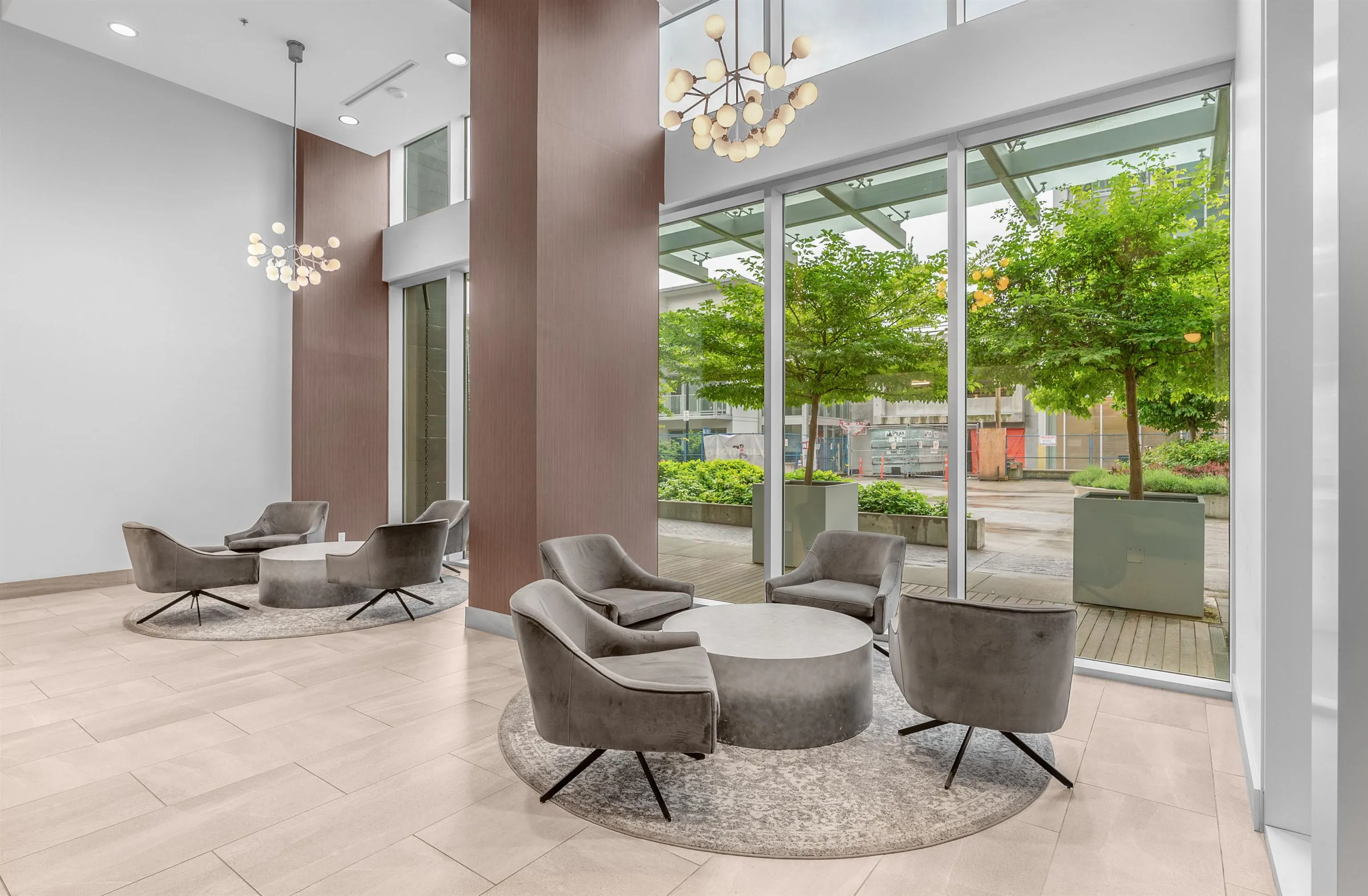 2702 2311 Beta Avenue