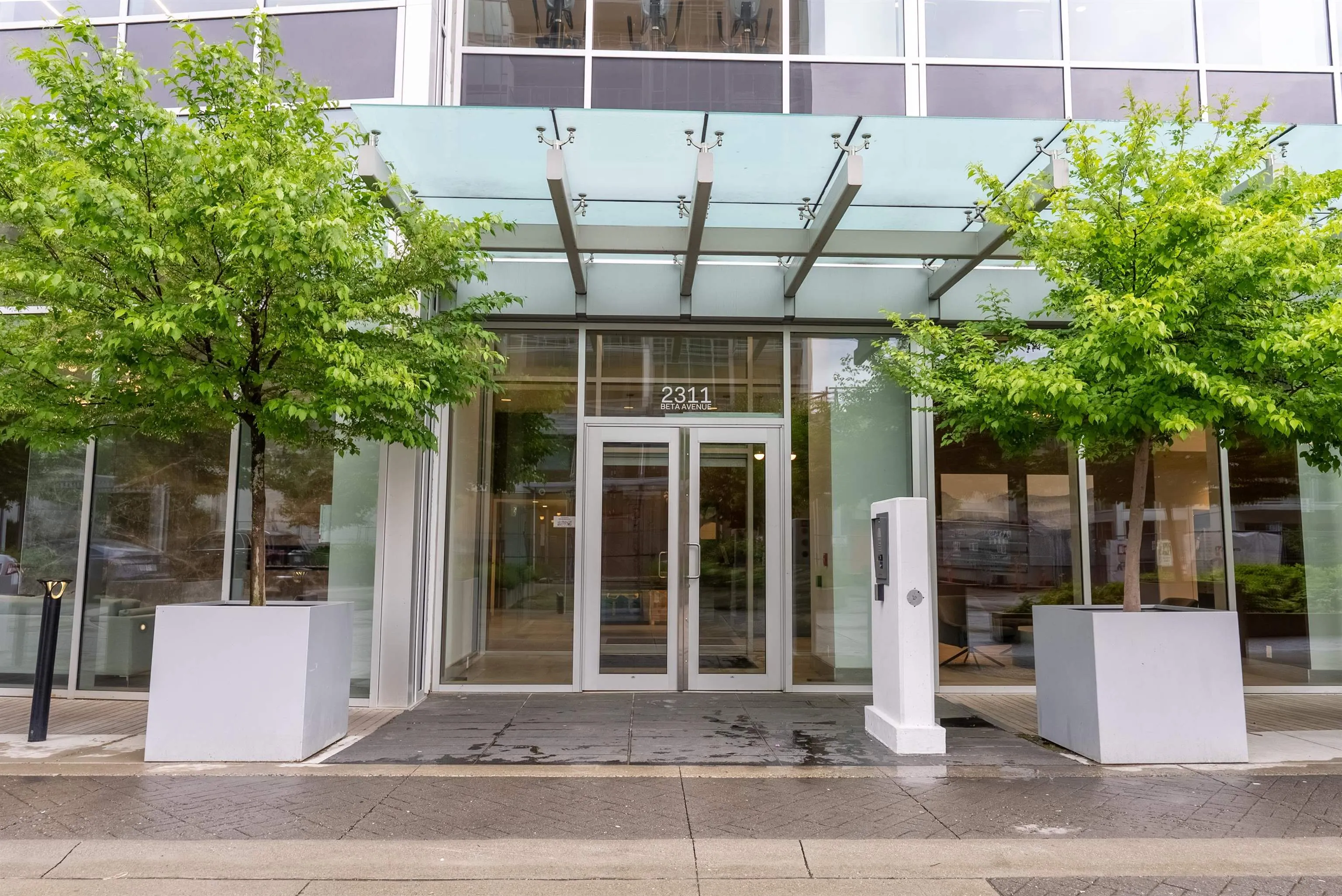2702 2311 Beta Avenue