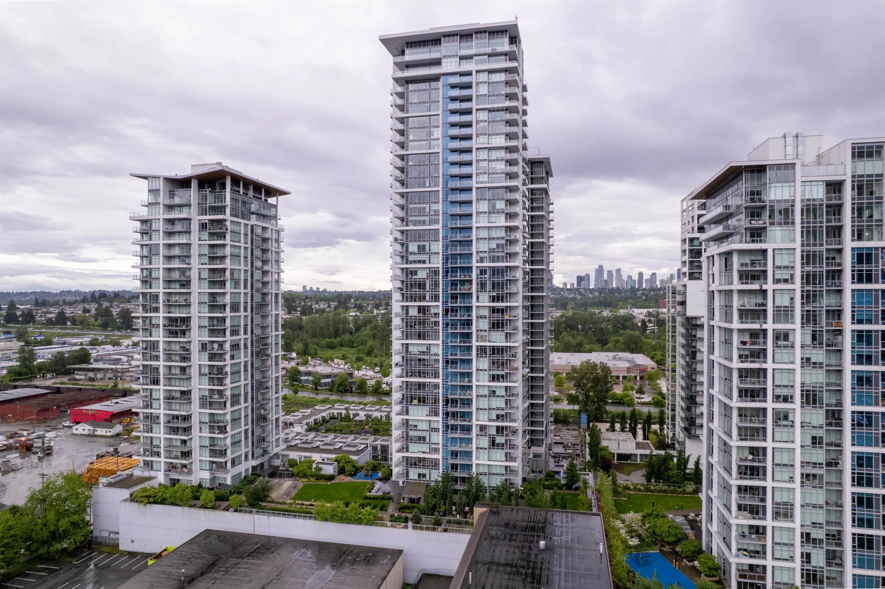 2702 2311 Beta Avenue