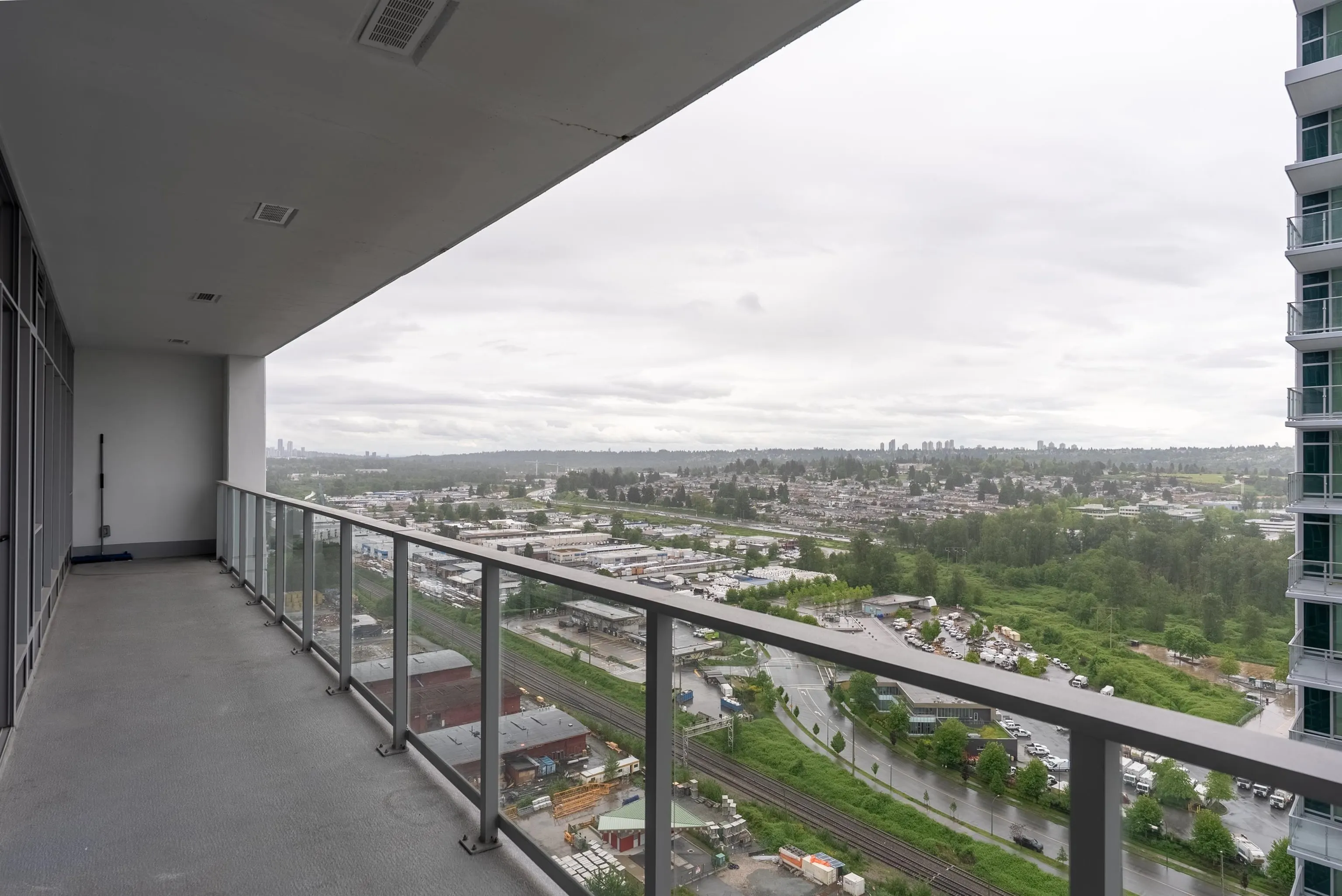 2702 2311 Beta Avenue