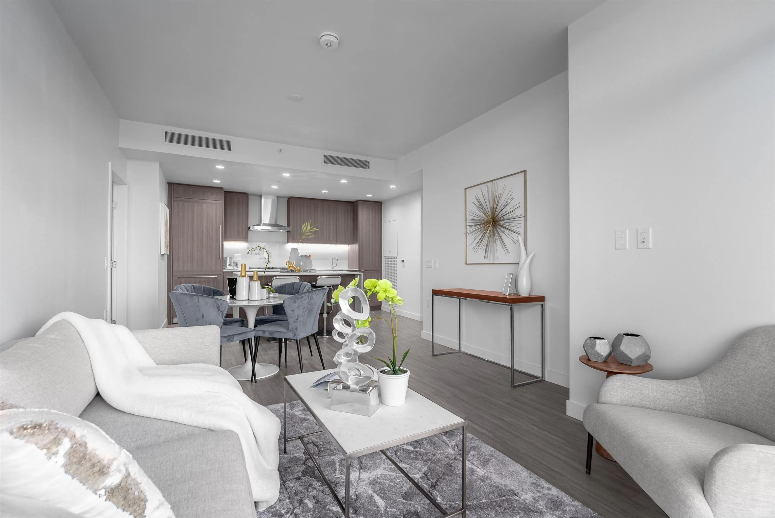 2702 2311 Beta Avenue