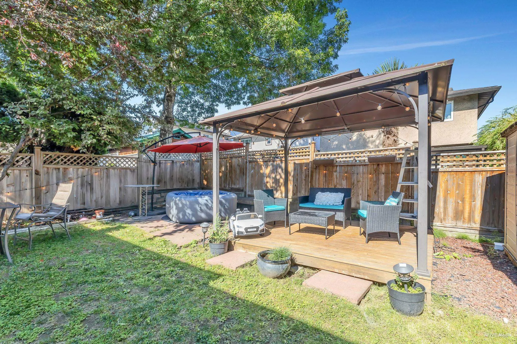 2521 Wilding Crescent