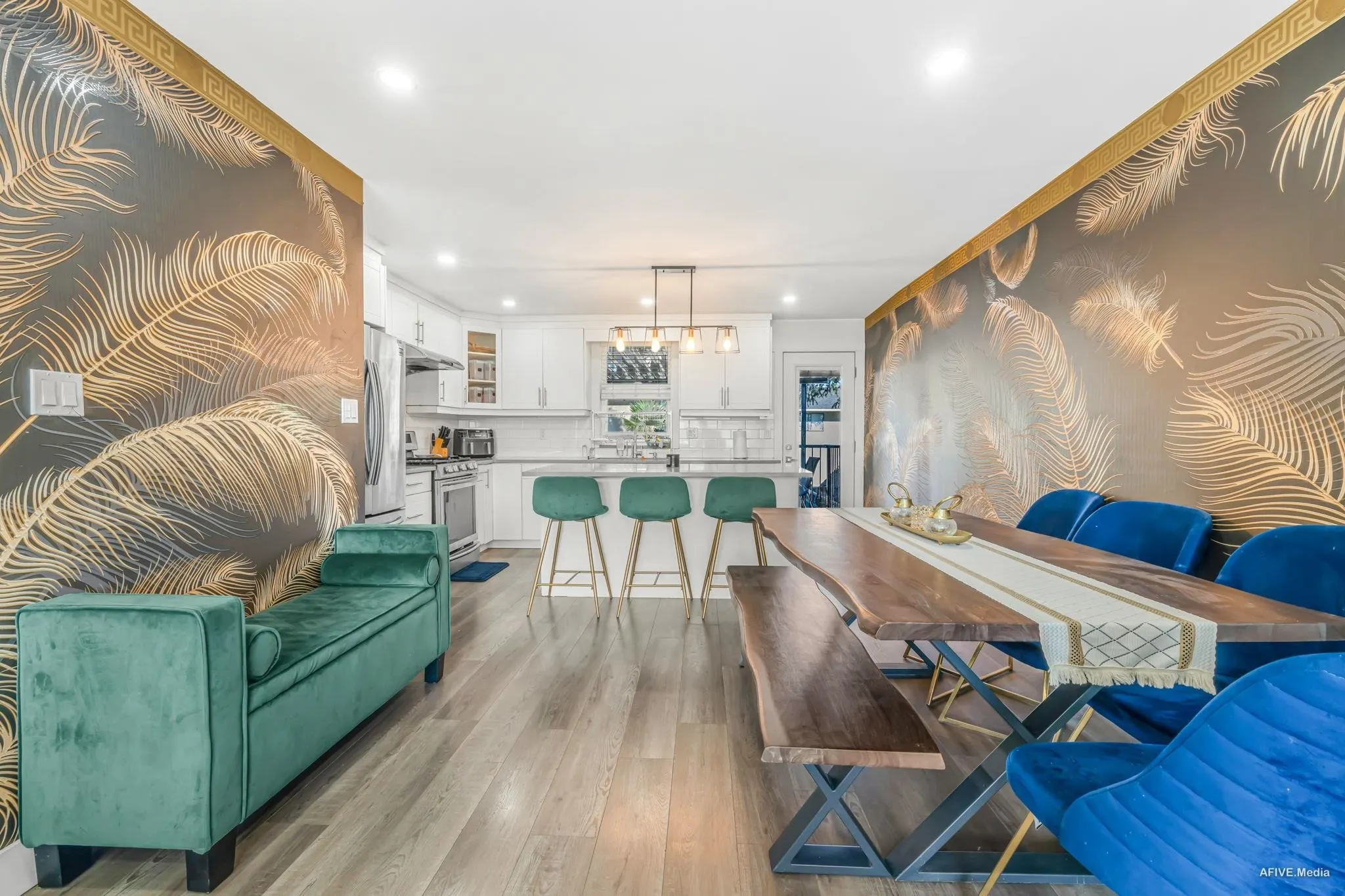 2521 Wilding Crescent