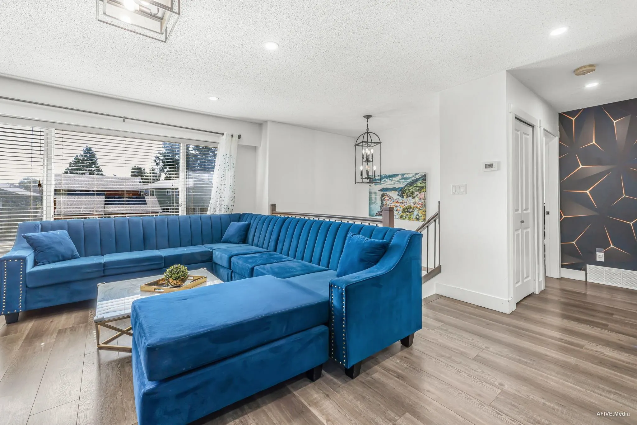 2521 Wilding Crescent