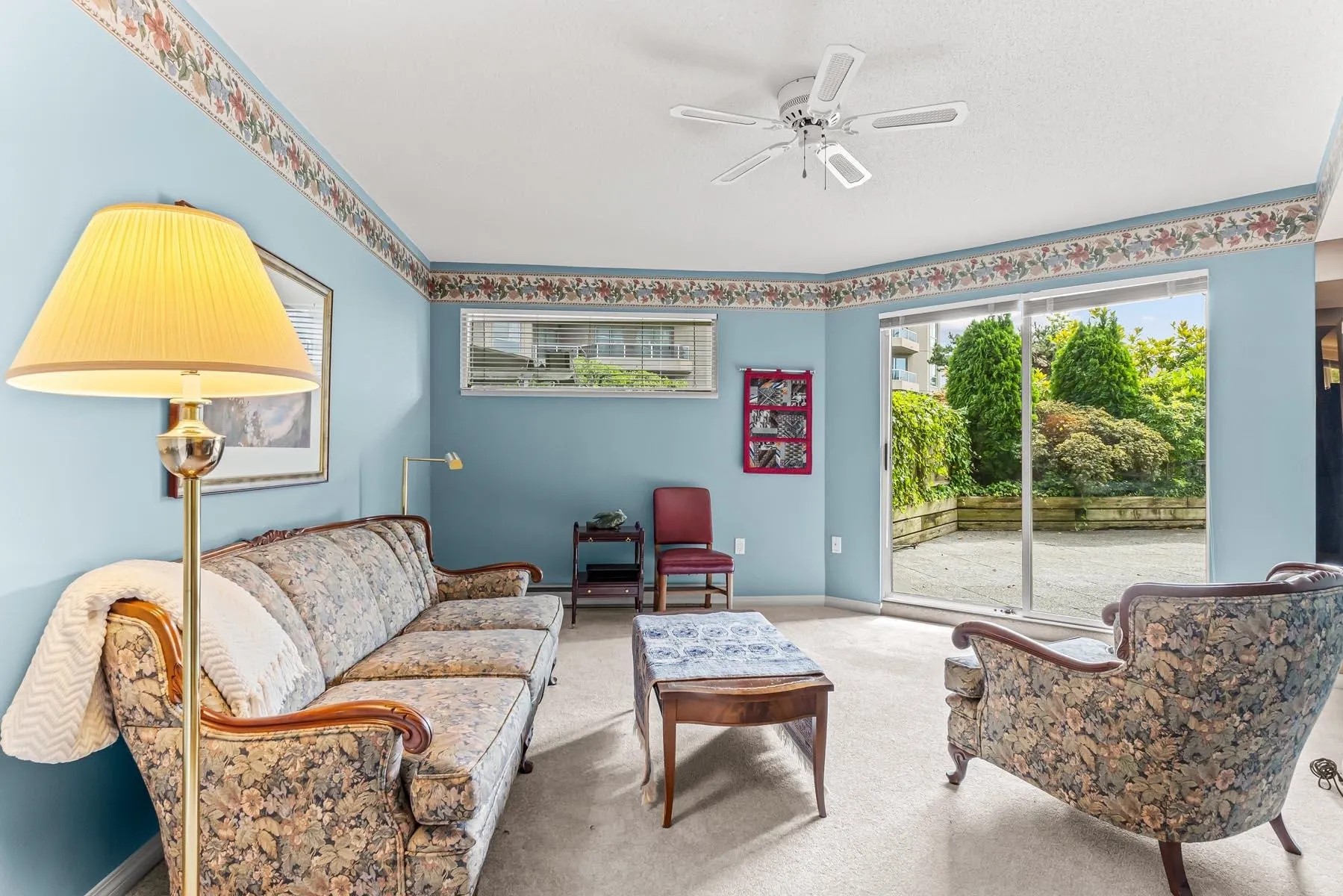305 1235 Quayside Drive