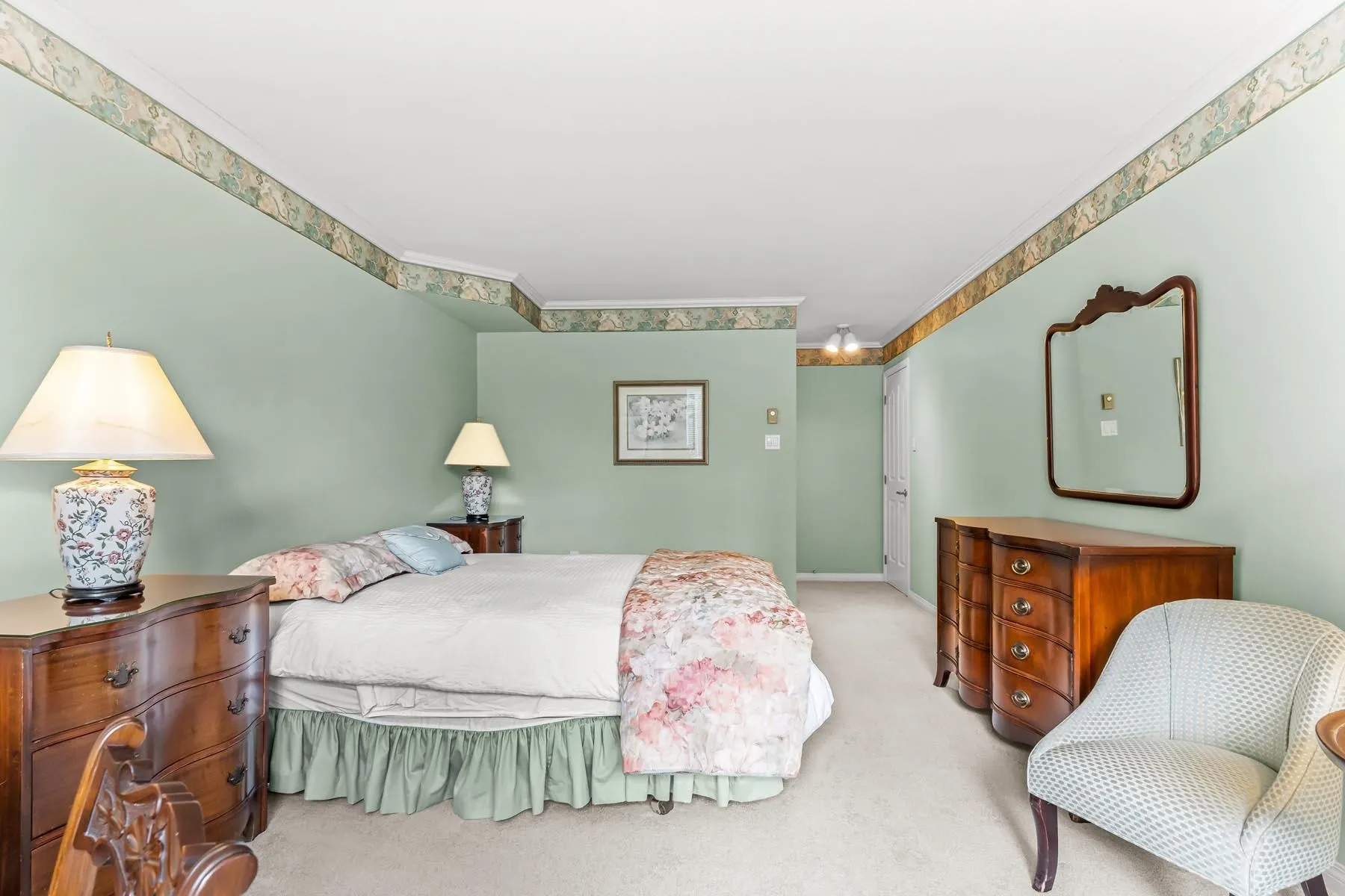 305 1235 Quayside Drive