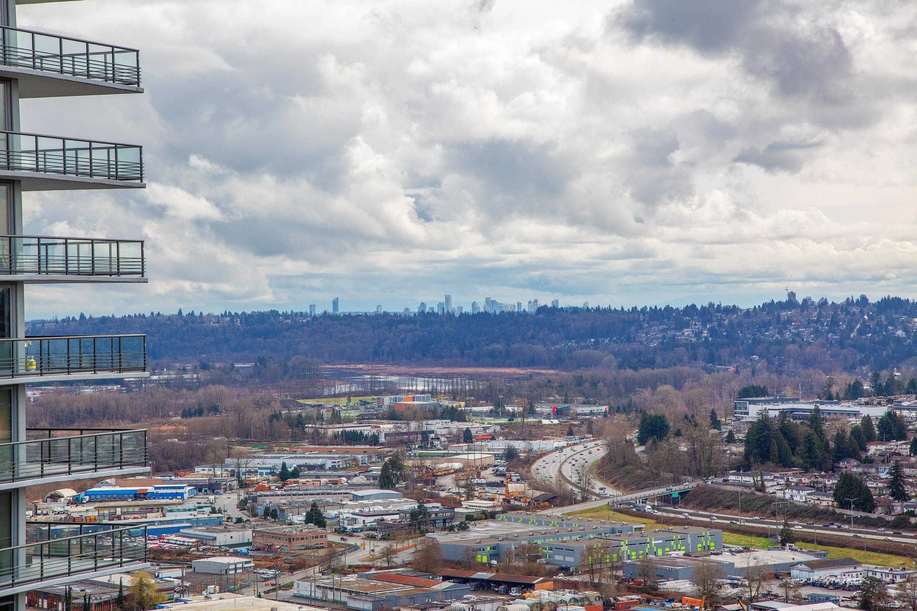 3508 4720 Lougheed Highway
