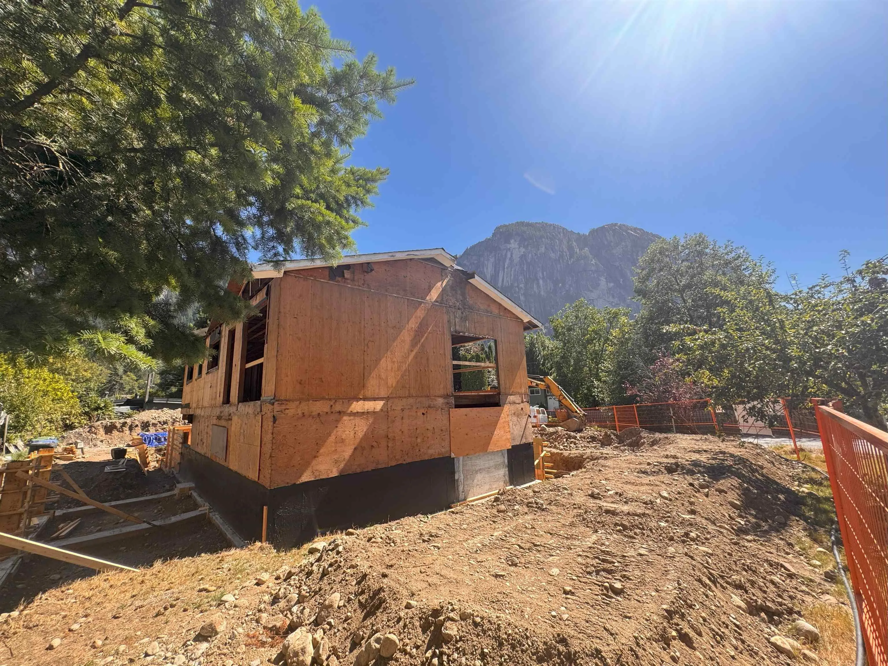 1764 Garden Place