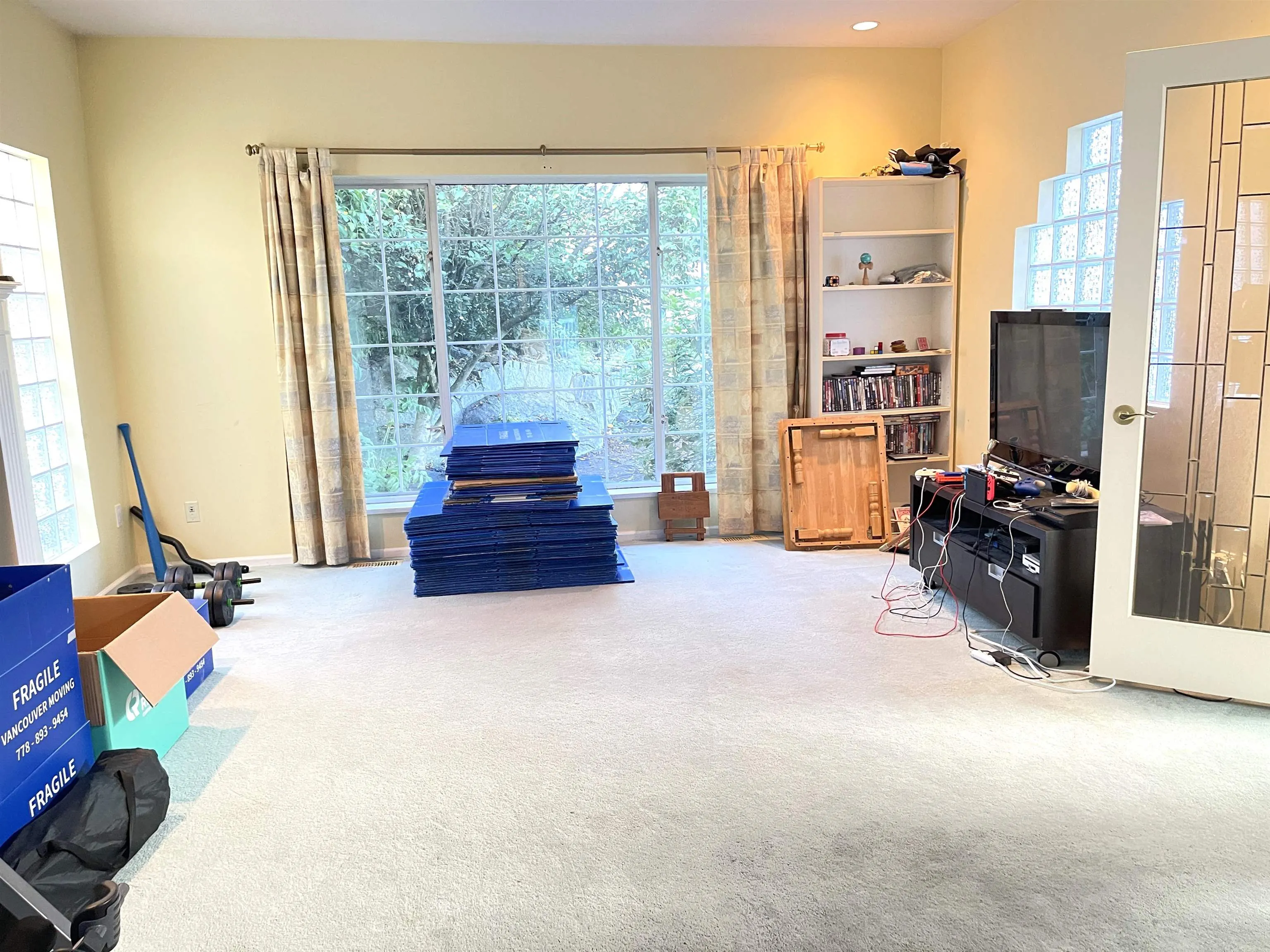 2907 Kalamalka Drive