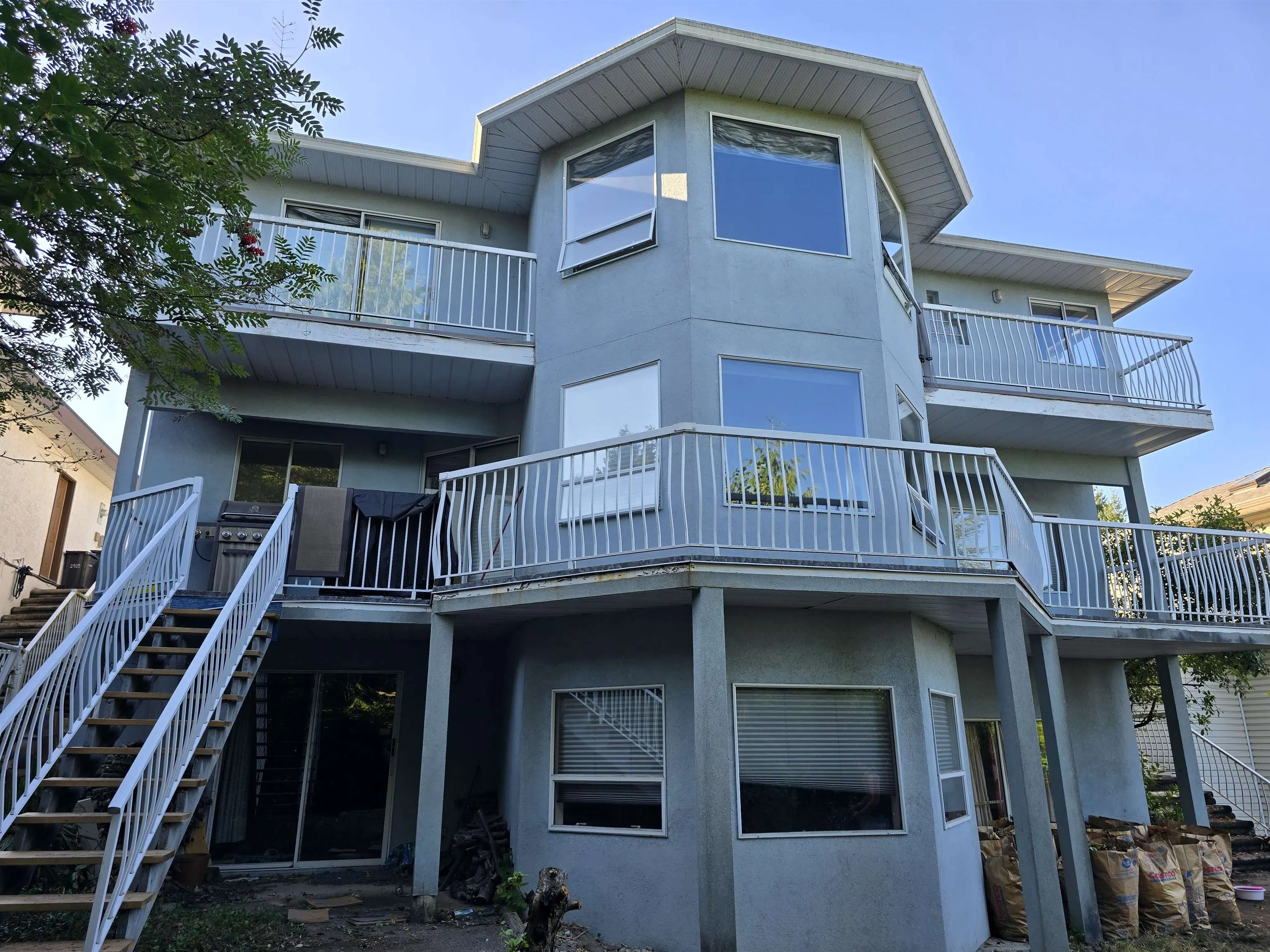 2907 Kalamalka Drive