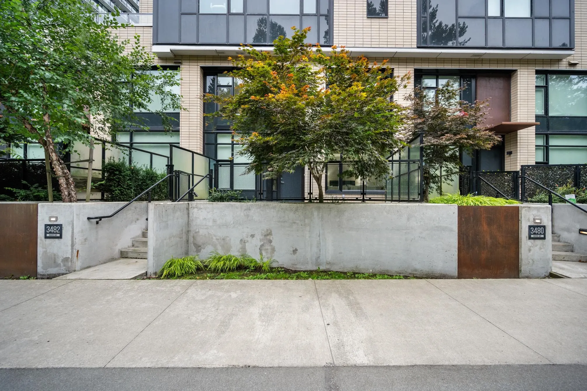 3482 Marine Way