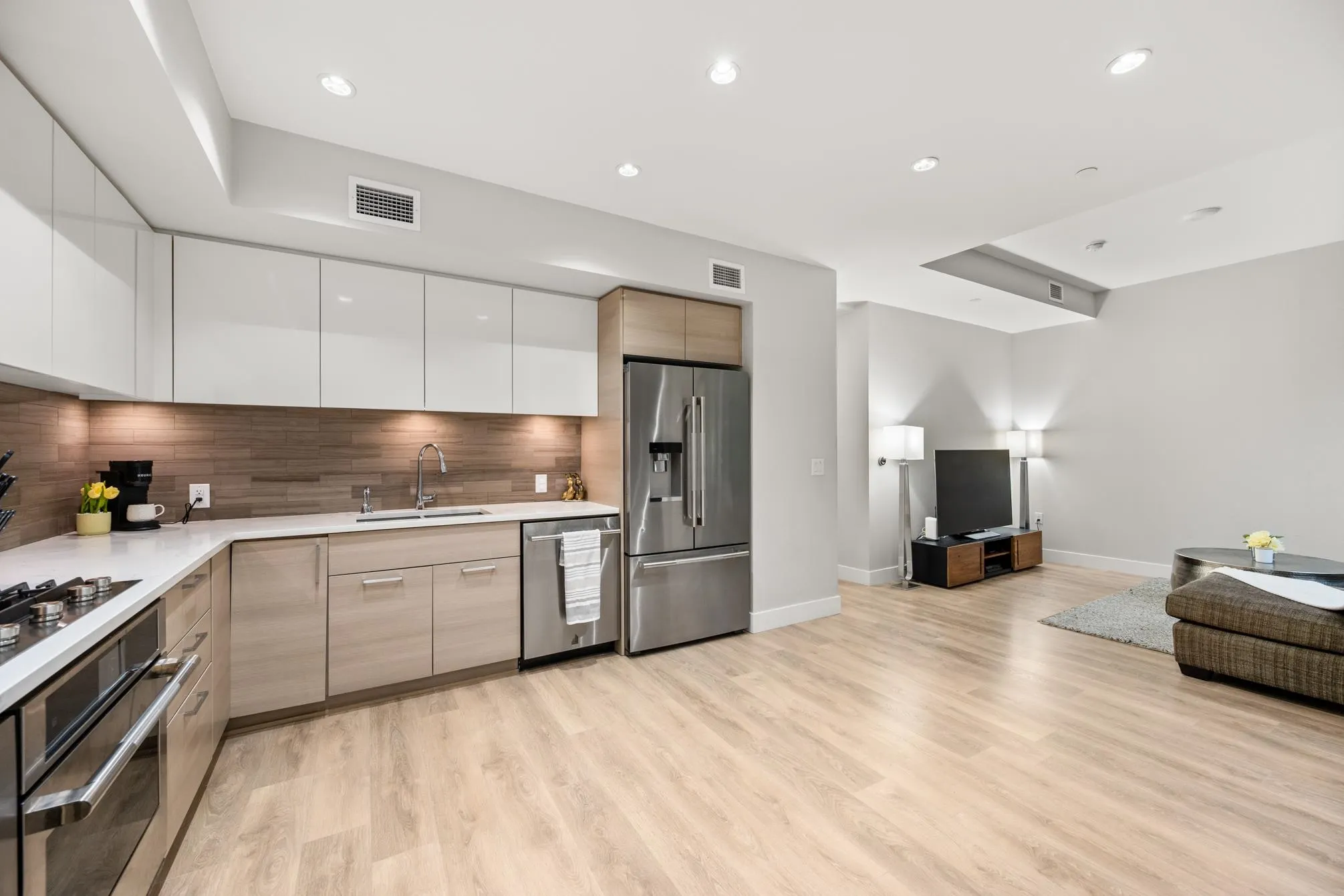 3482 Marine Way
