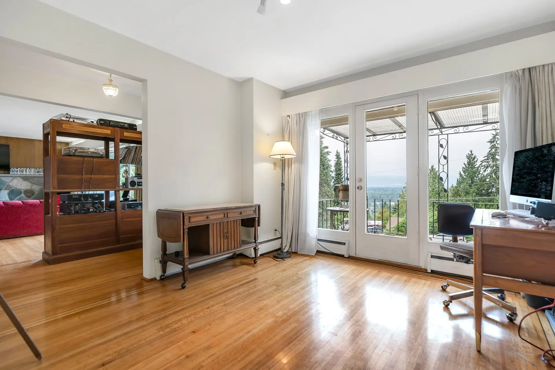 3088 Lazy A Street