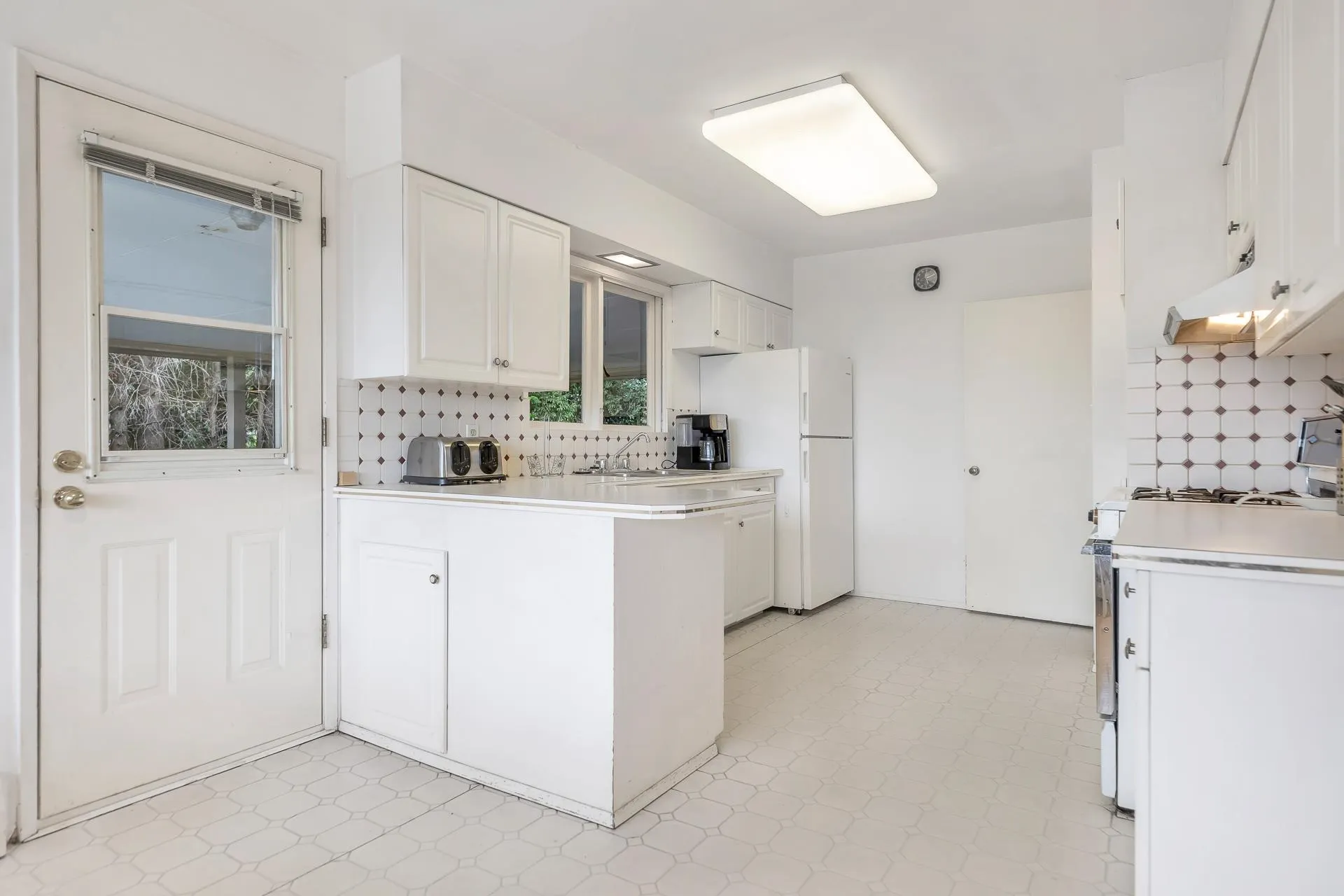3088 Lazy A Street