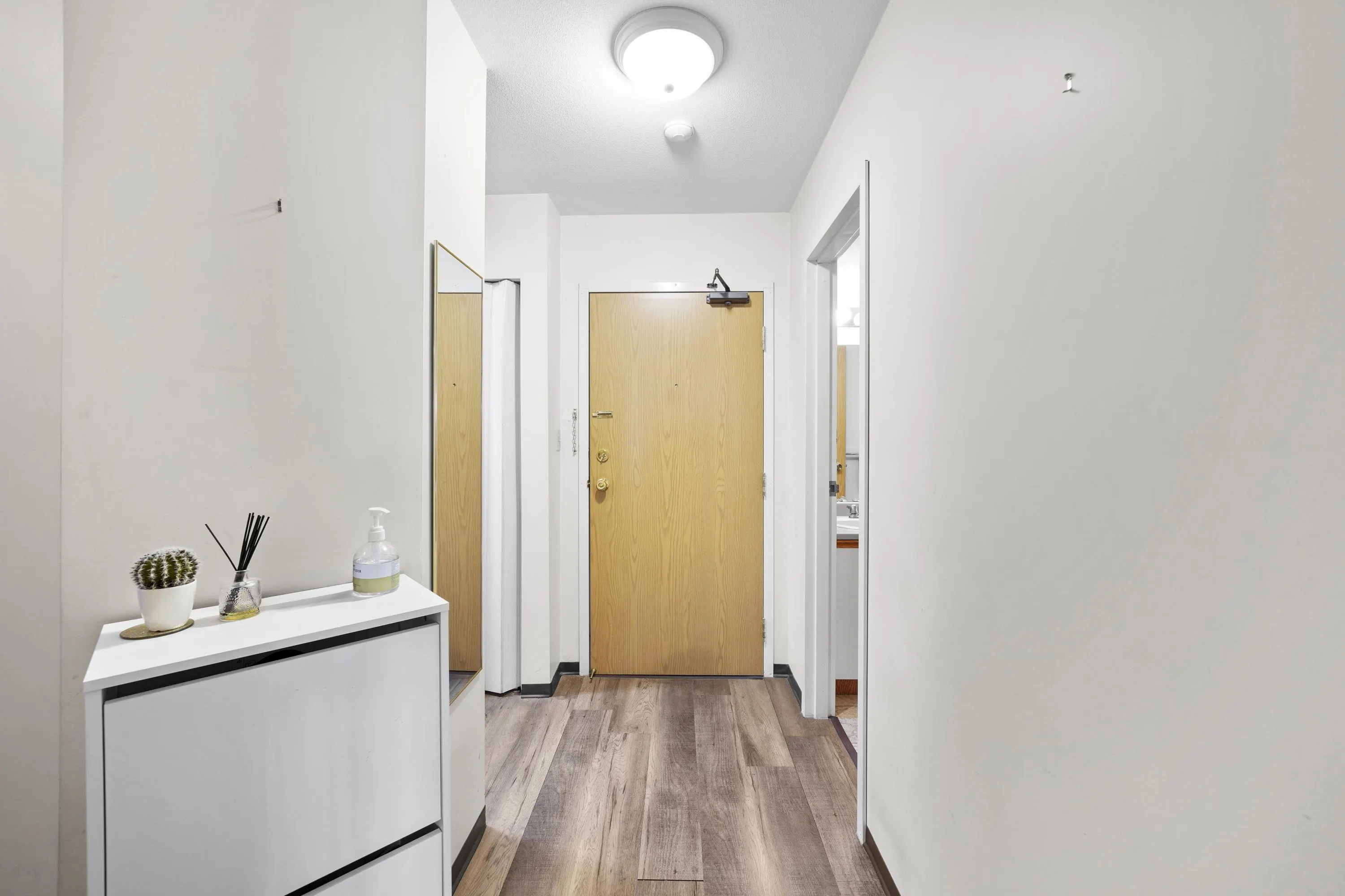 204 7431 Blundell Road