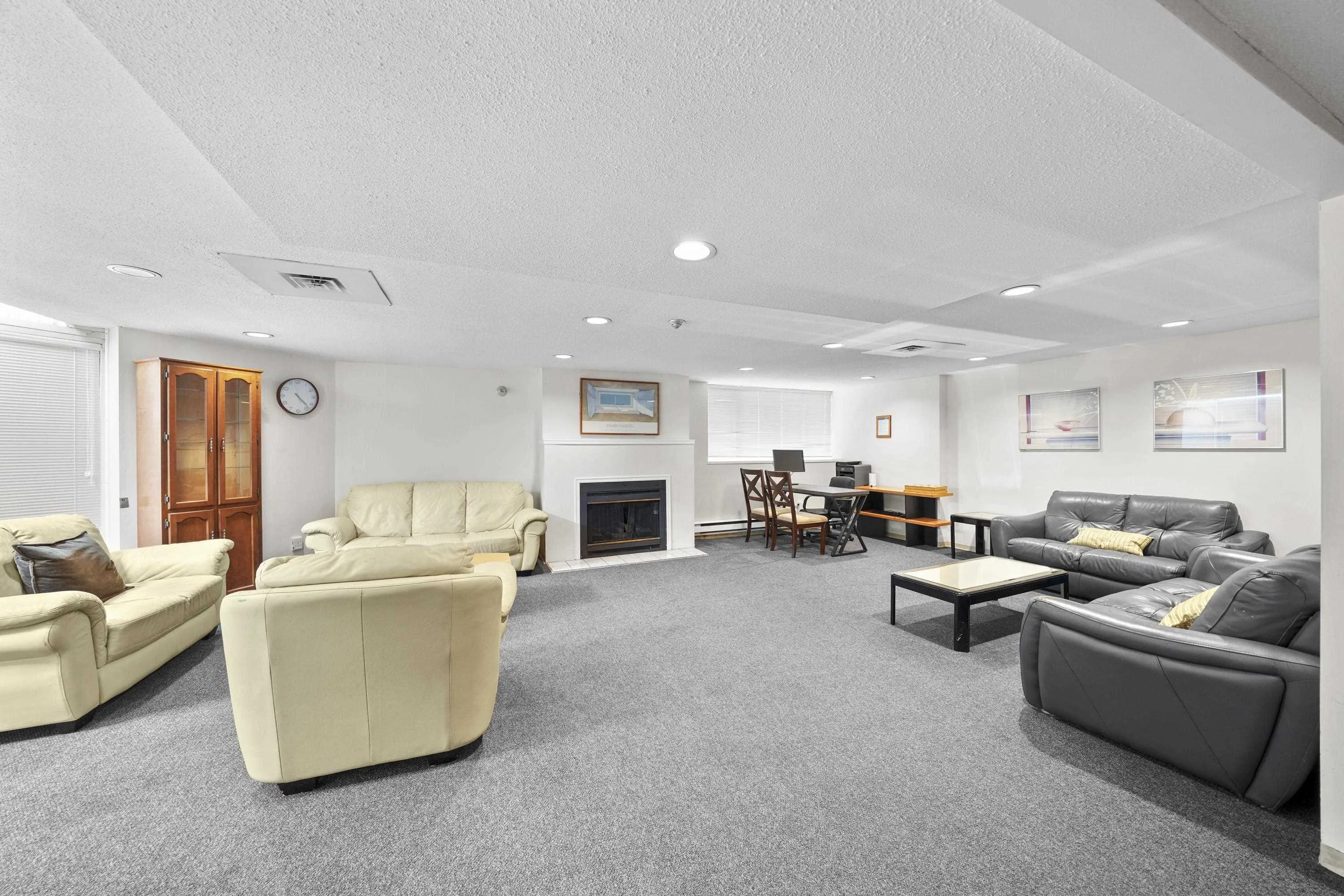 204 7431 Blundell Road