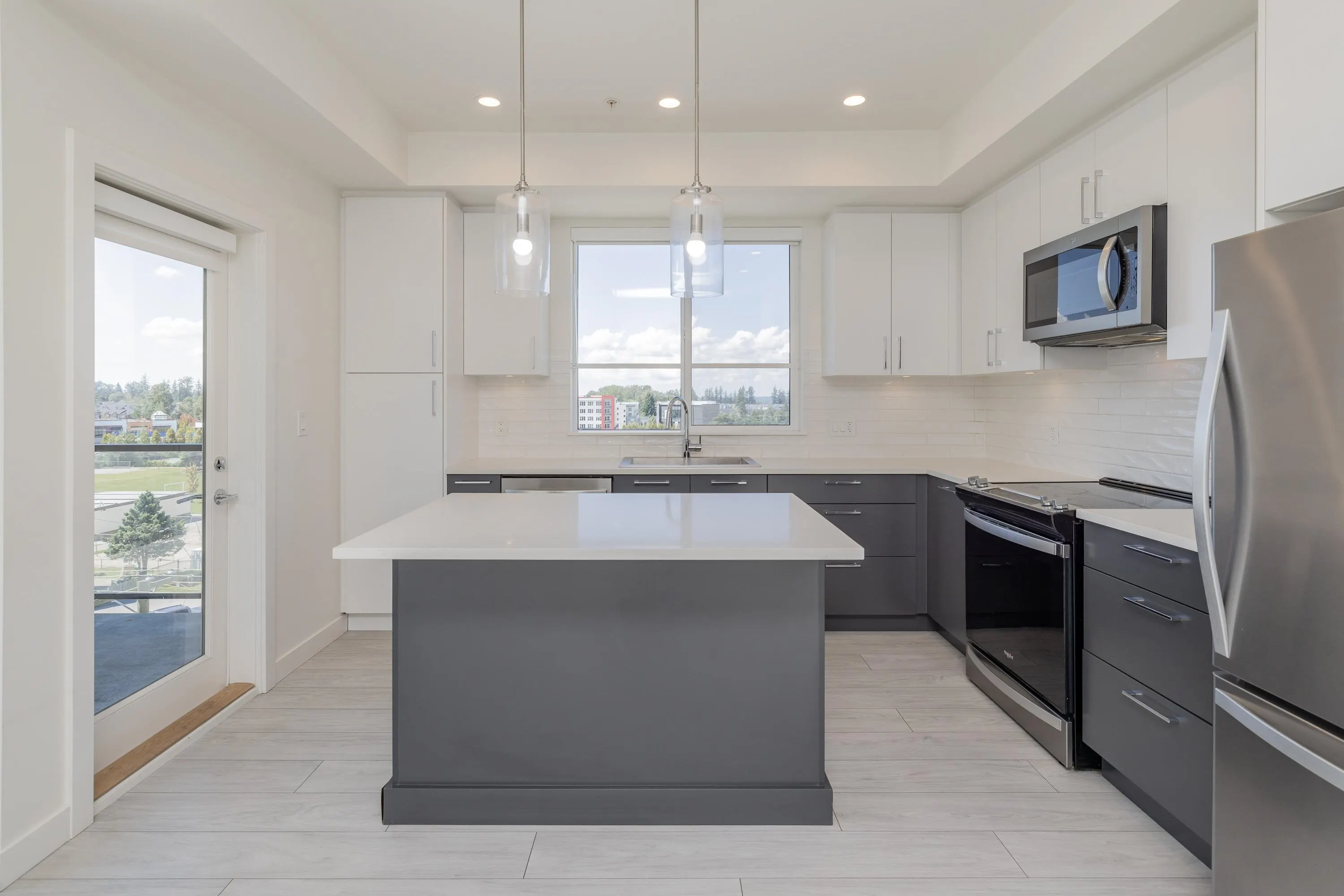 B618 20834 80 Avenue