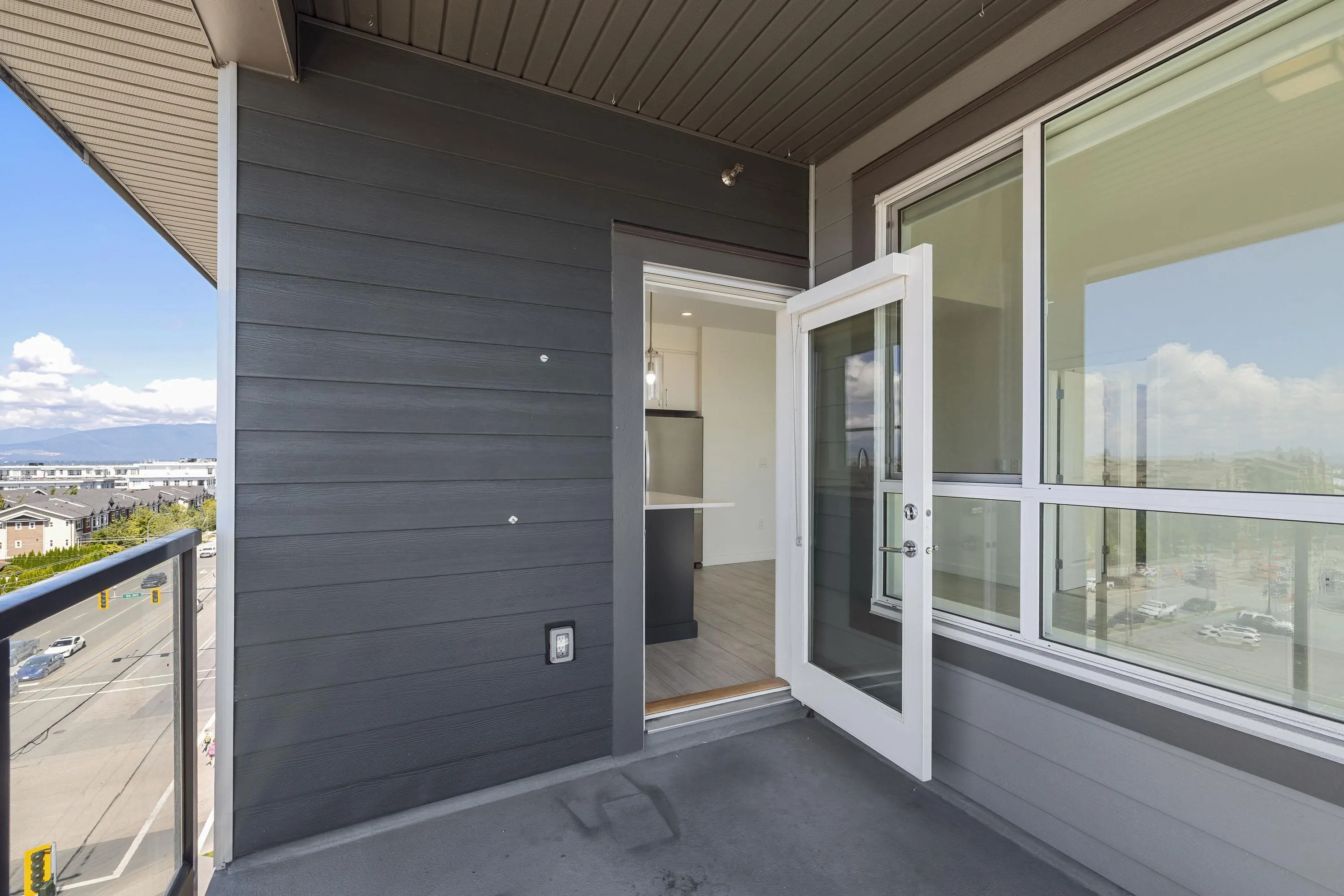 B618 20834 80 Avenue