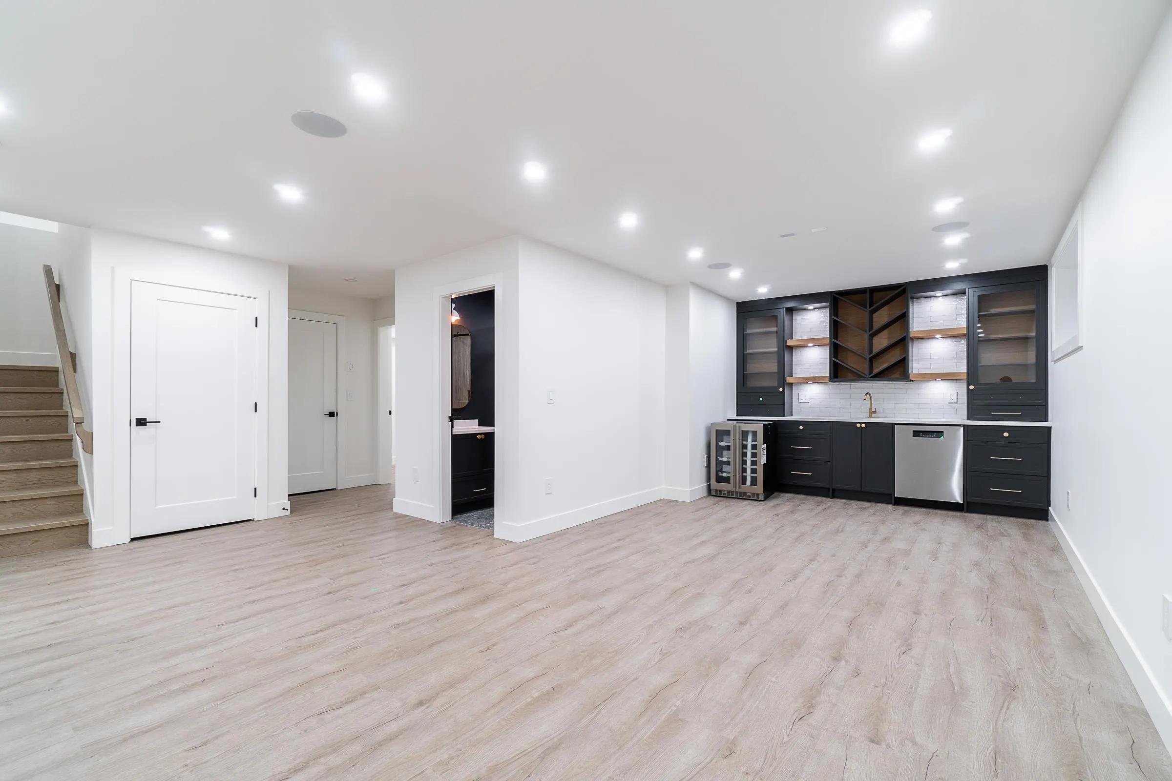 882 English Bluff Road