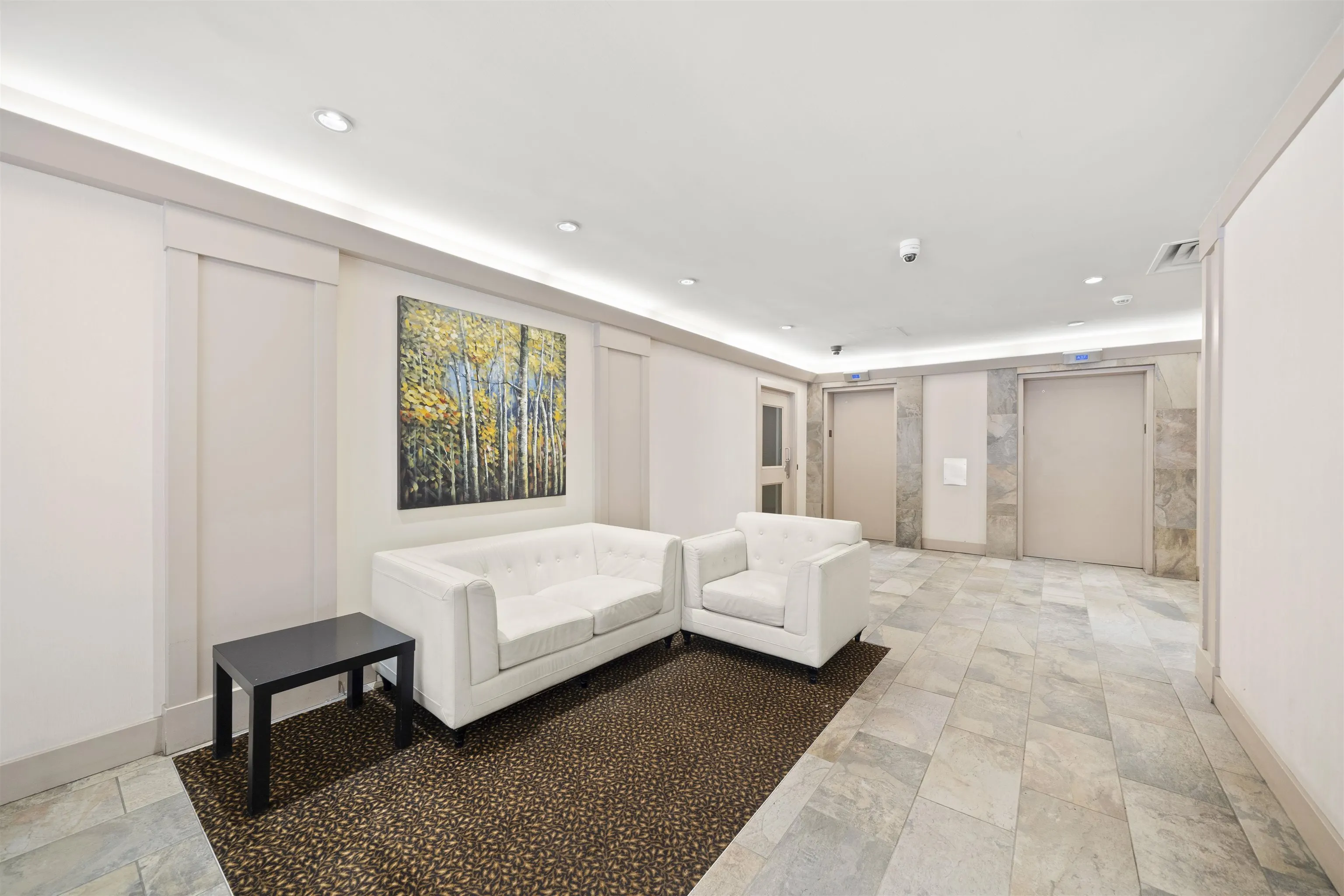 1807 3970 Carrigan Crescent