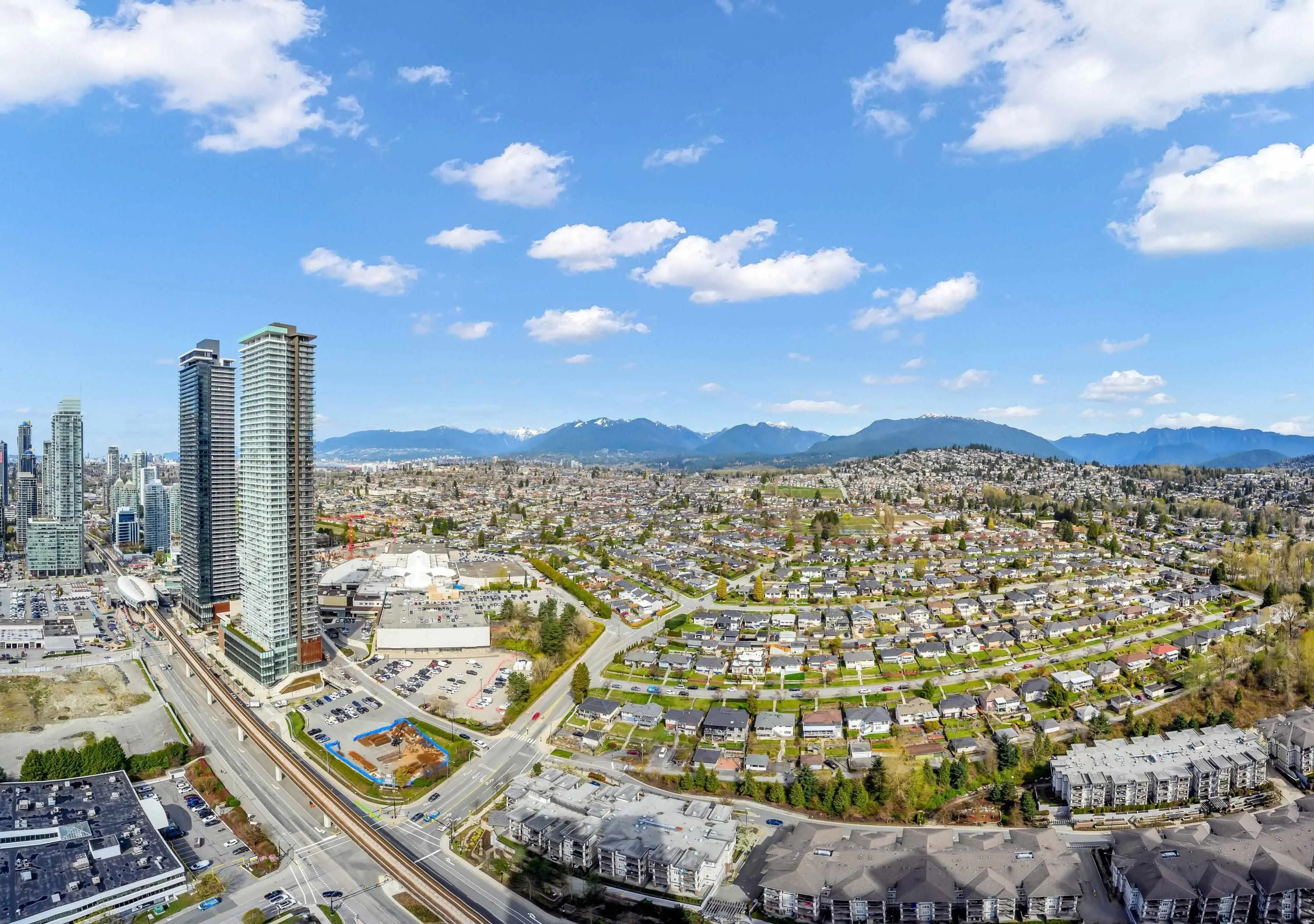 4202 4720 Lougheed Highway