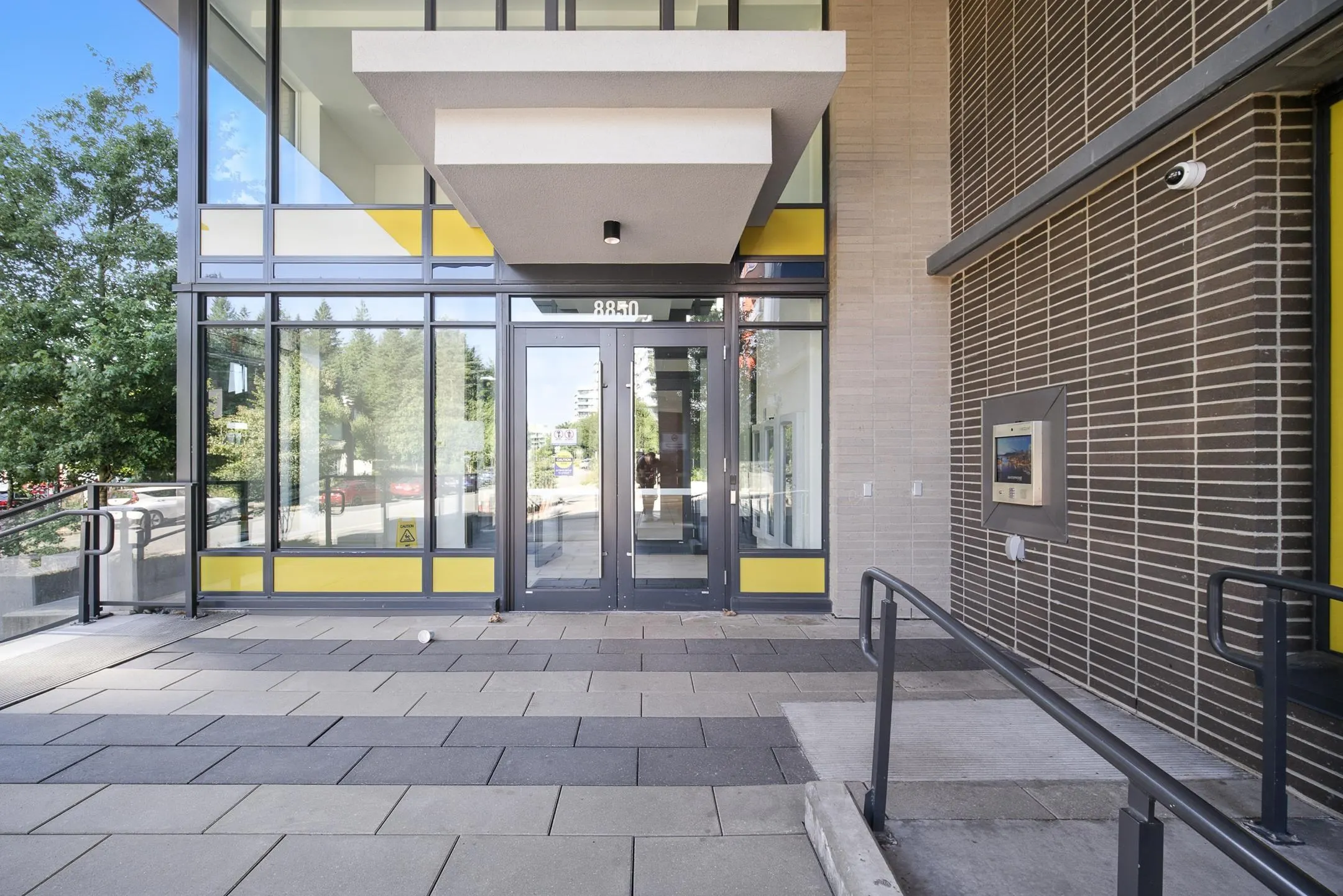 1106 8850 University Crescent