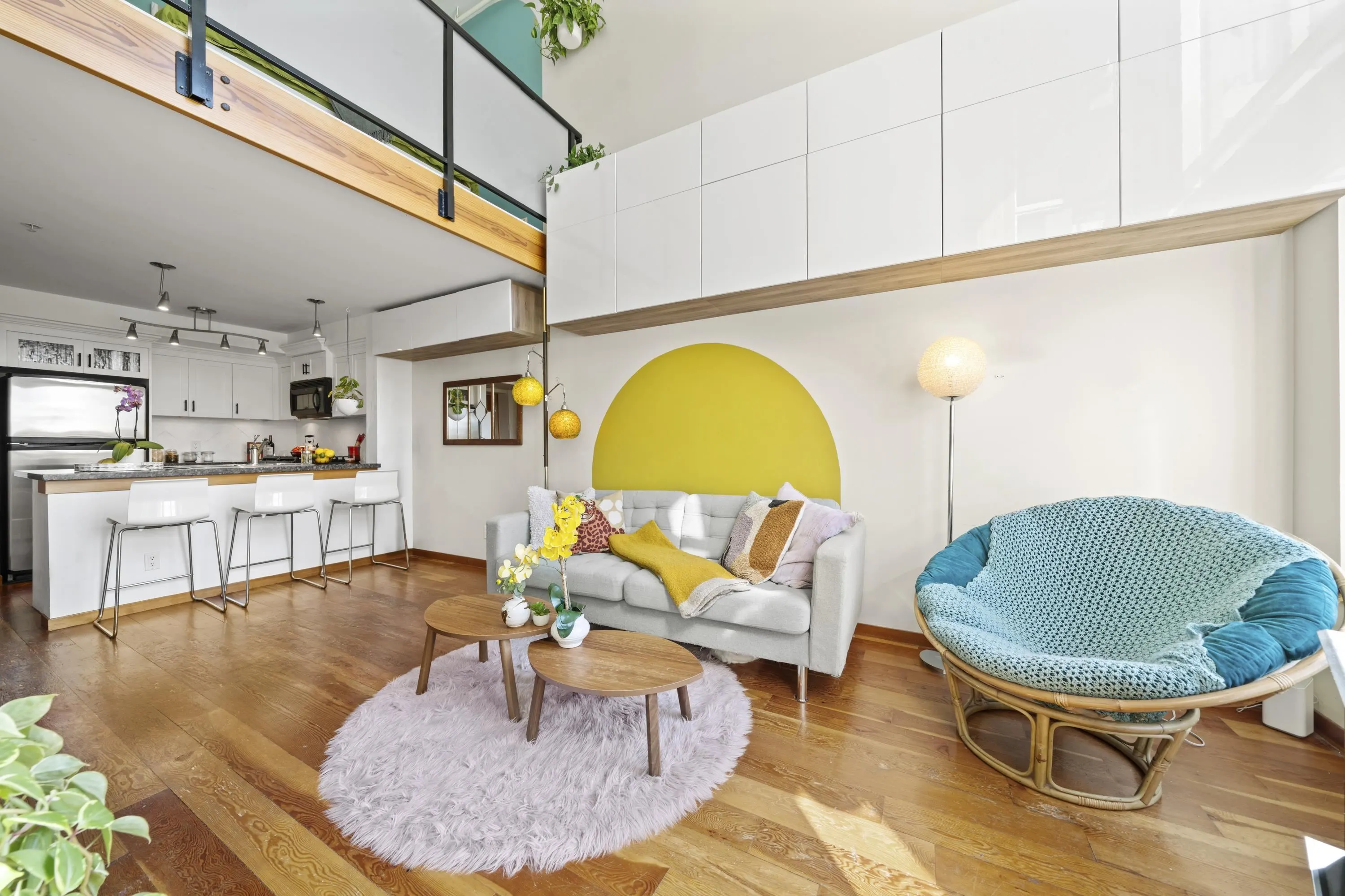 508 10 Renaissance Square