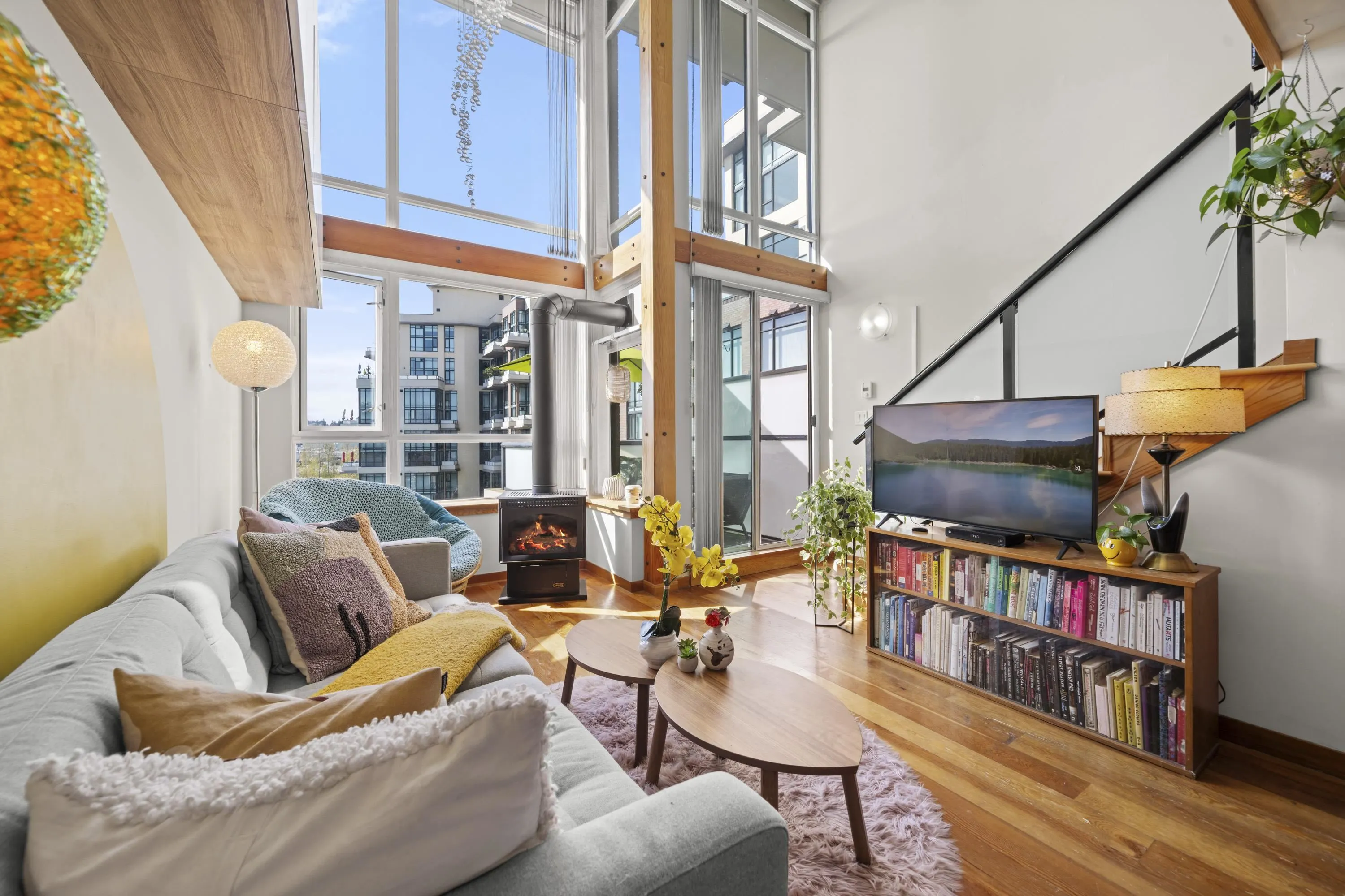 508 10 Renaissance Square